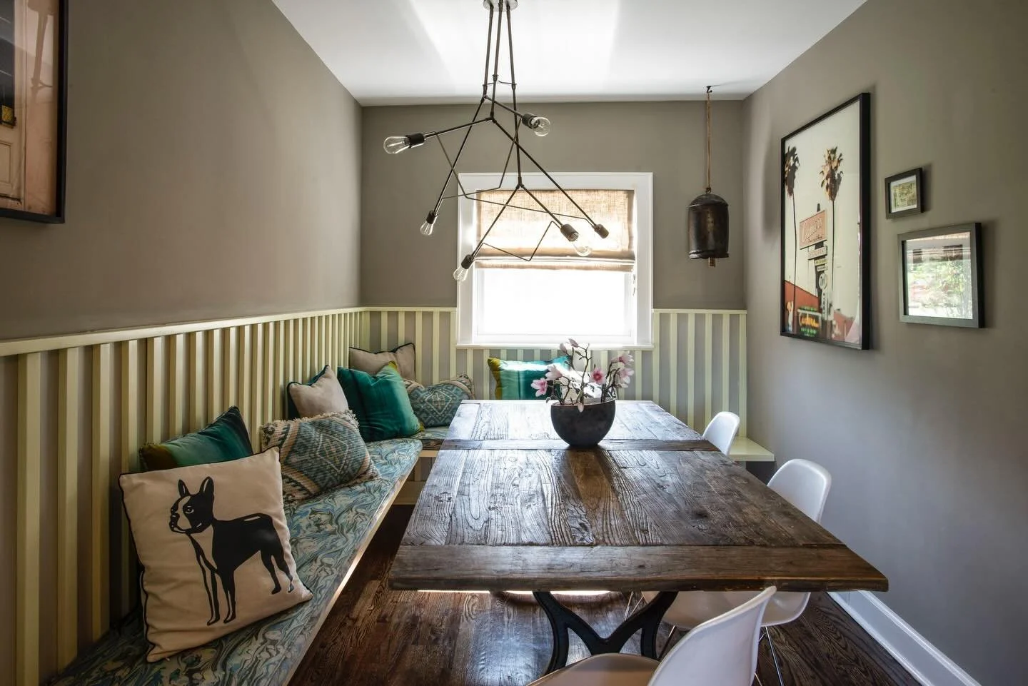 It&rsquo;s back-to-school today. Finally we all have to get back into our routine. One thing I love about breakfast nooks is that they allow us to stay close while tending to our chores: kids do their homework while parents prepare dinner&hellip; at 