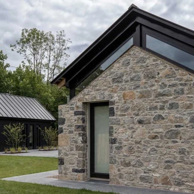 What does a designer post a day before St Patrick&rsquo;s Day??? Well, I thought of looking at modern Irish architecture and saw this building (by Geri Design). I really liked the elegant simplicity, the combination of traditional material with clean