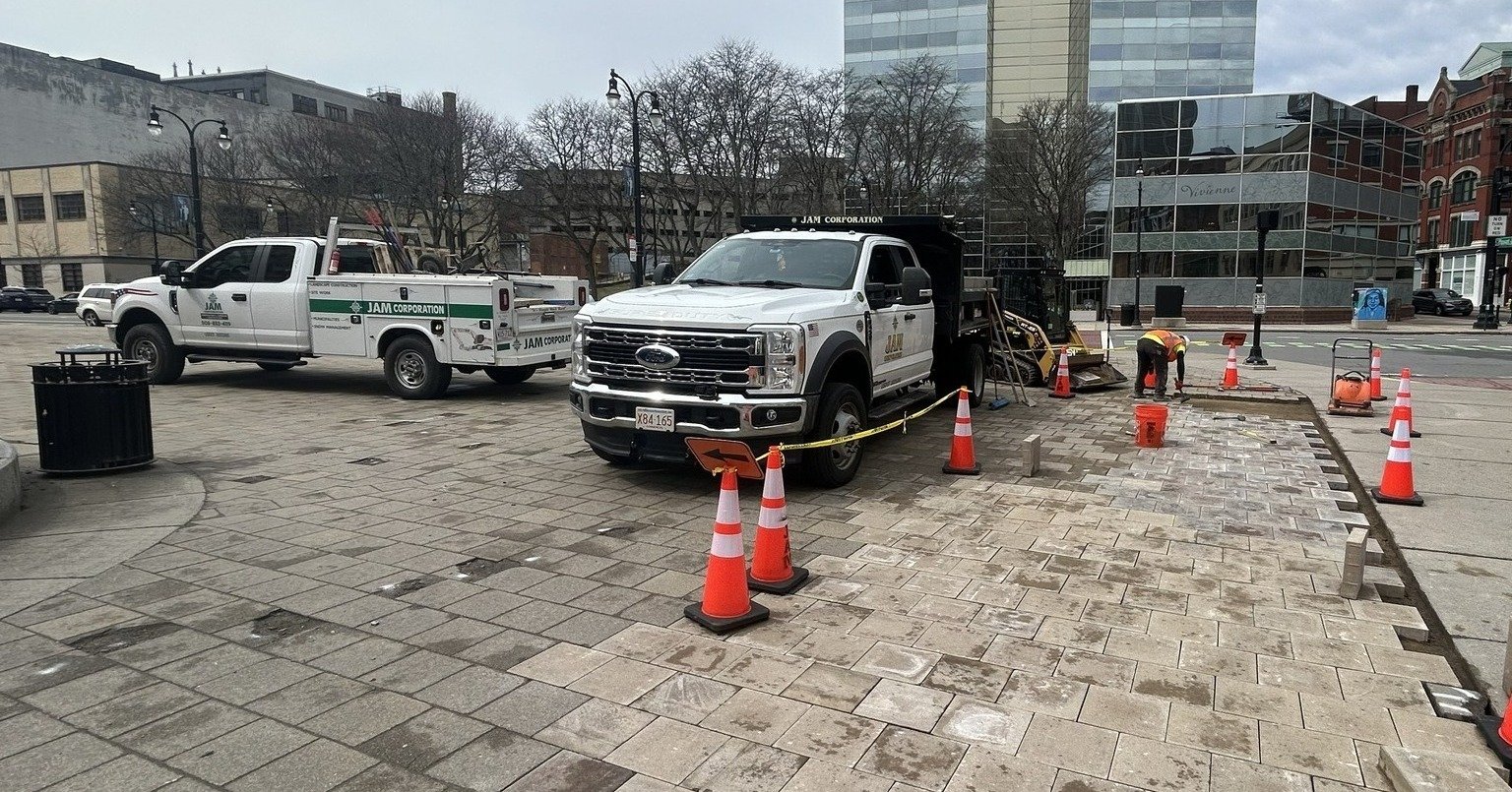 Crews are out this week in the City of Worcester, Patio repair at the common, and Kelly Square test pits.