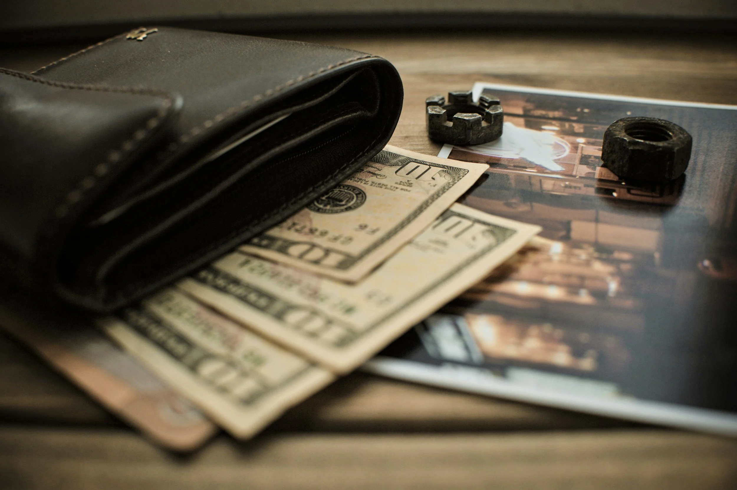 5 Money Habits to Drop for a Stronger Financial Future
