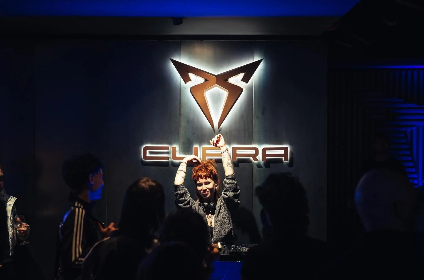 Cheg&aacute;mos ao fim da 2&ordf; edi&ccedil;&atilde;o da CUPRA DJ Battle &ldquo;On the Pulse&rdquo;! ⚡️
Queremos agradecer a todos os concorrentes, mas, em especial, parabenizar a grande vencedora Ca0stica&nbsp;@le0.nrm&nbsp;, e o 2&ordm; vencedor,