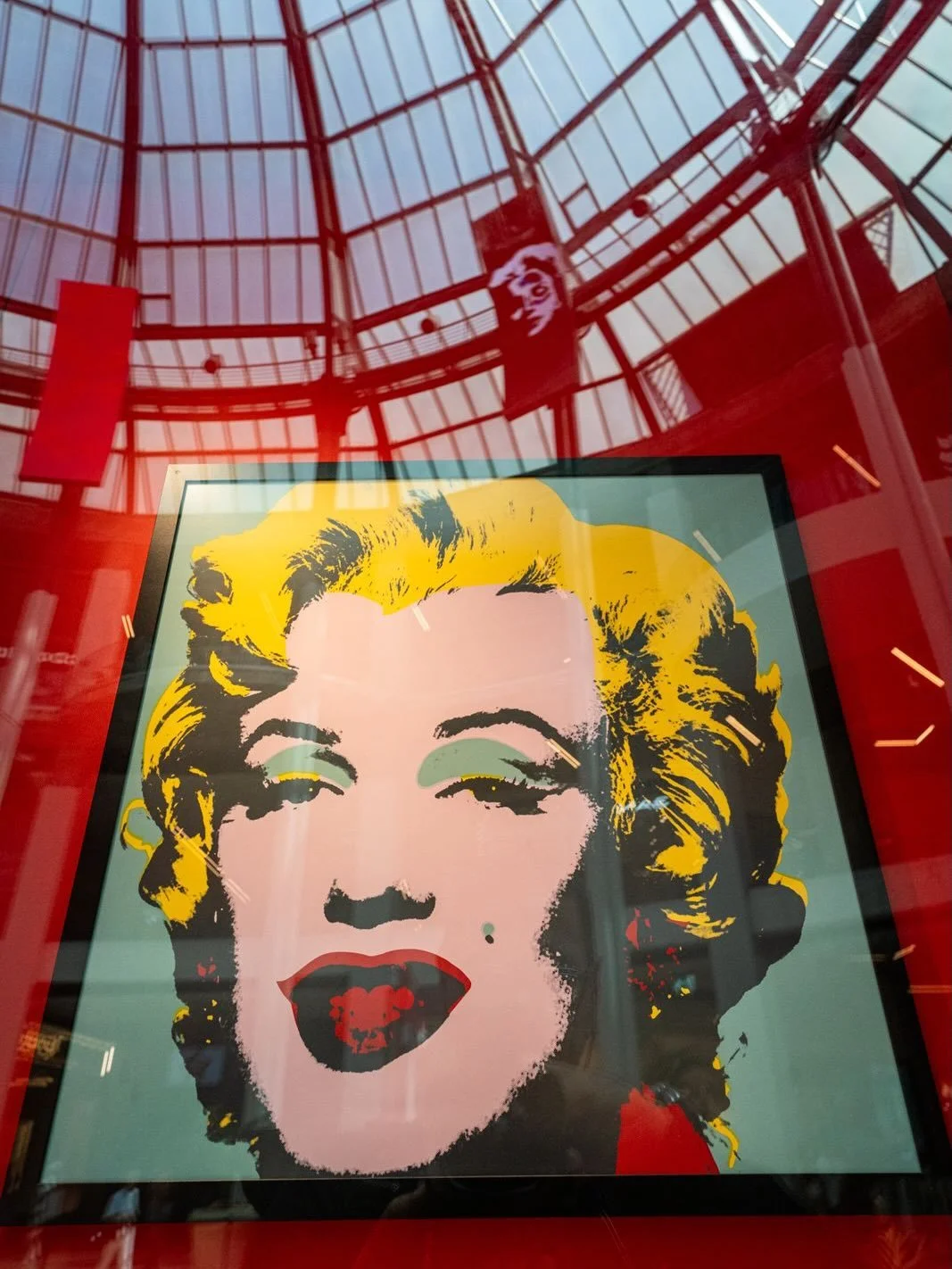 Ontem inaugur&aacute;mos, no Centro Comercial Colombo @centro.colombo , a exposi&ccedil;&atilde;o Marilyn. Icon of the Century. ✨

Integrada no projeto A Arte Chegou ao Colombo, que assinala a sua 16.&ordf; edi&ccedil;&atilde;o, esta exposi&ccedil;&a