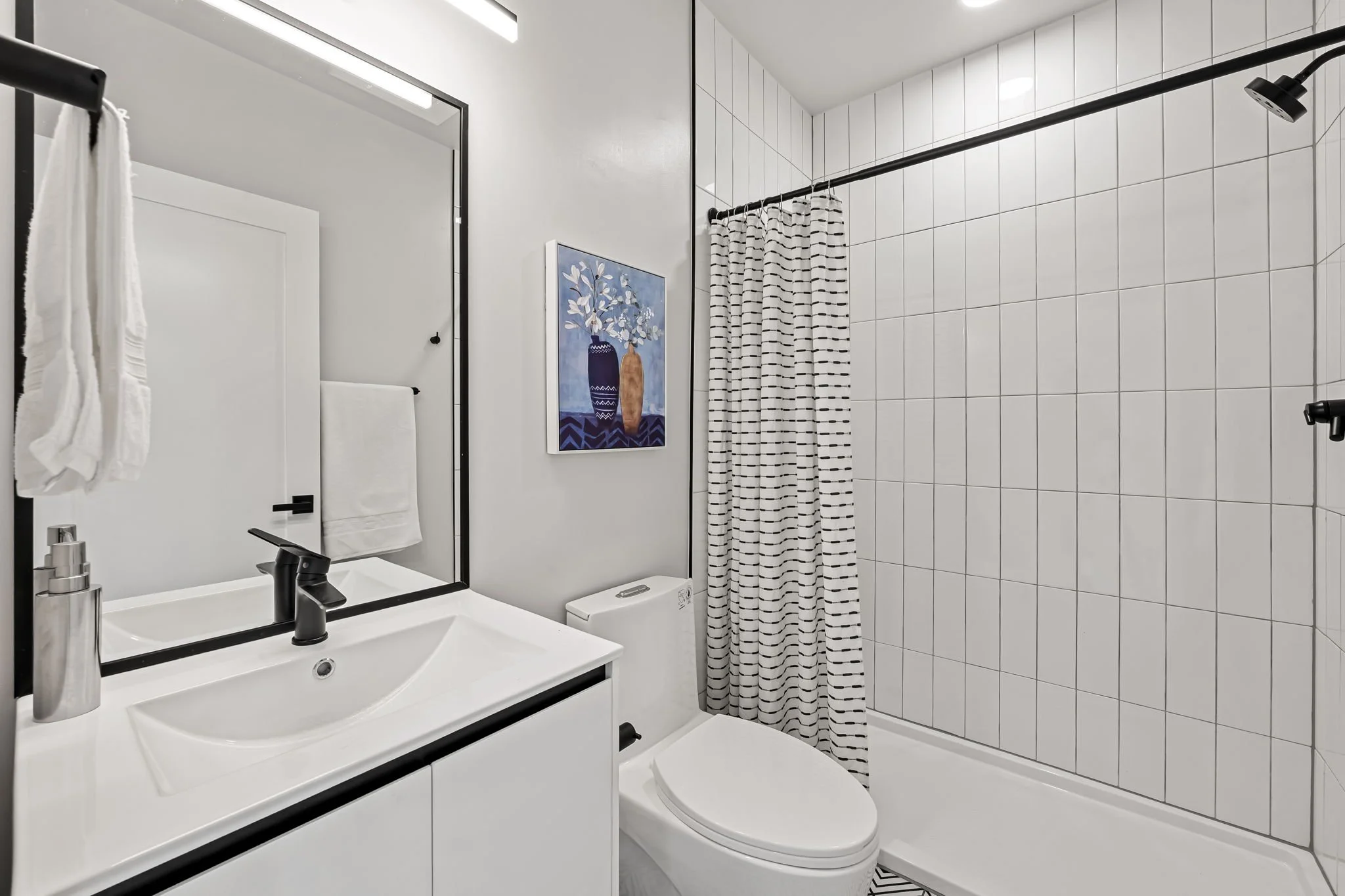 10-web-or-mls-600 N Howard St 304 10_.jpg