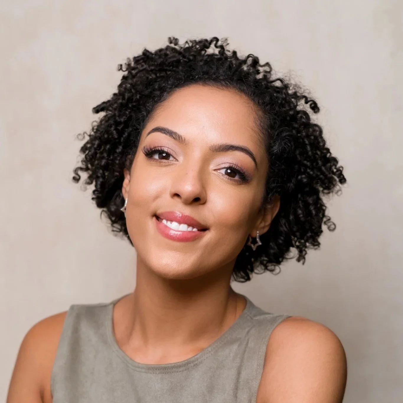 curly hair education, curly hair training, curly cut, curly hair specialist, curly bridal hair, walsall, Birmingham, cannock, Wolverhampton, West Midlands, UK