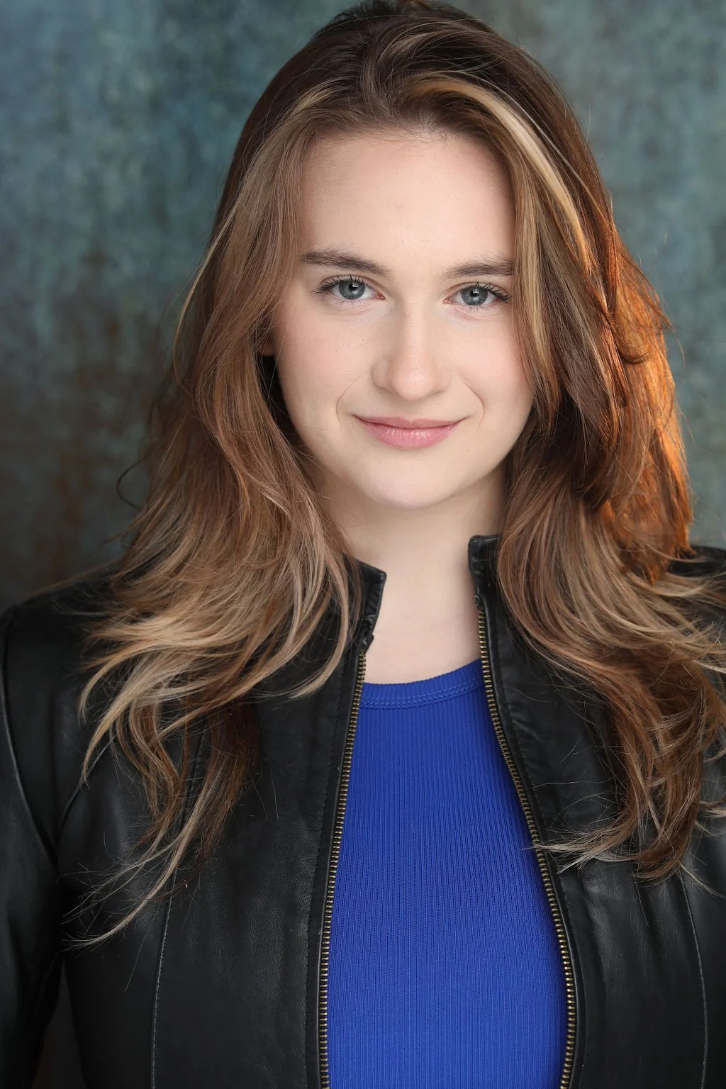 Cayla Shae O’Neil_Headshot.JPG