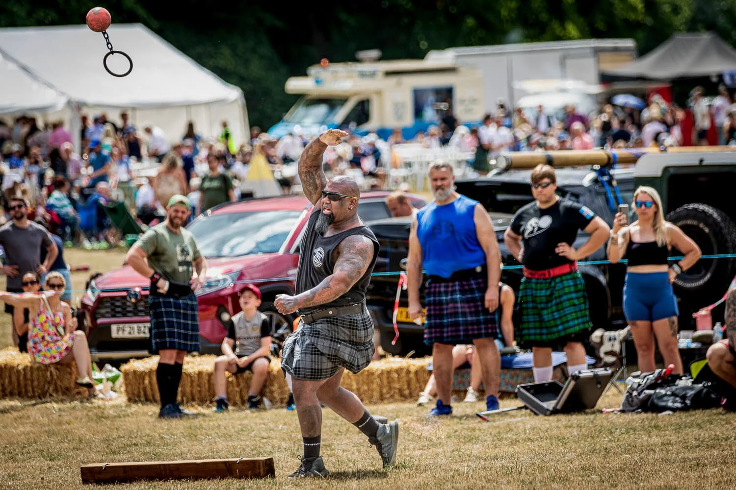 Harpenden Highland Gathering-Weight for distance 2-Mike Dick Photography.jpg