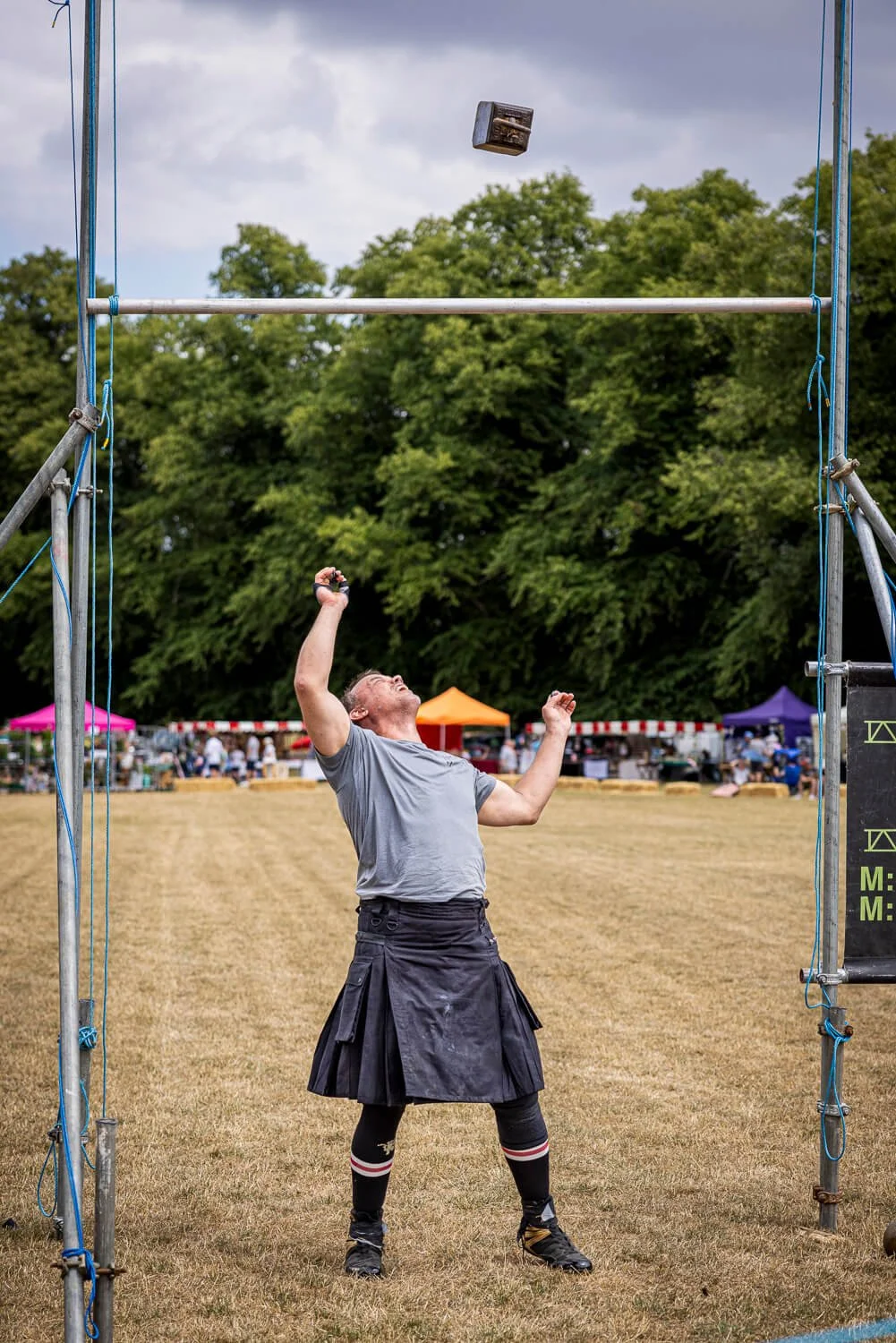 Harpenden Highland Gathering-_weight over the bar 5.jpg