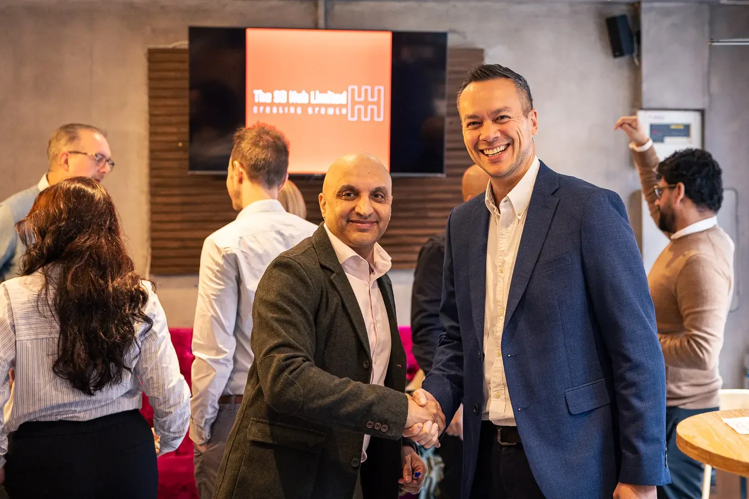 Sanjeev Bhavnani and Benn Klewpatinond.webp