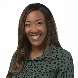 Headshot of Laura Campbell, client of Mike Dick Photography