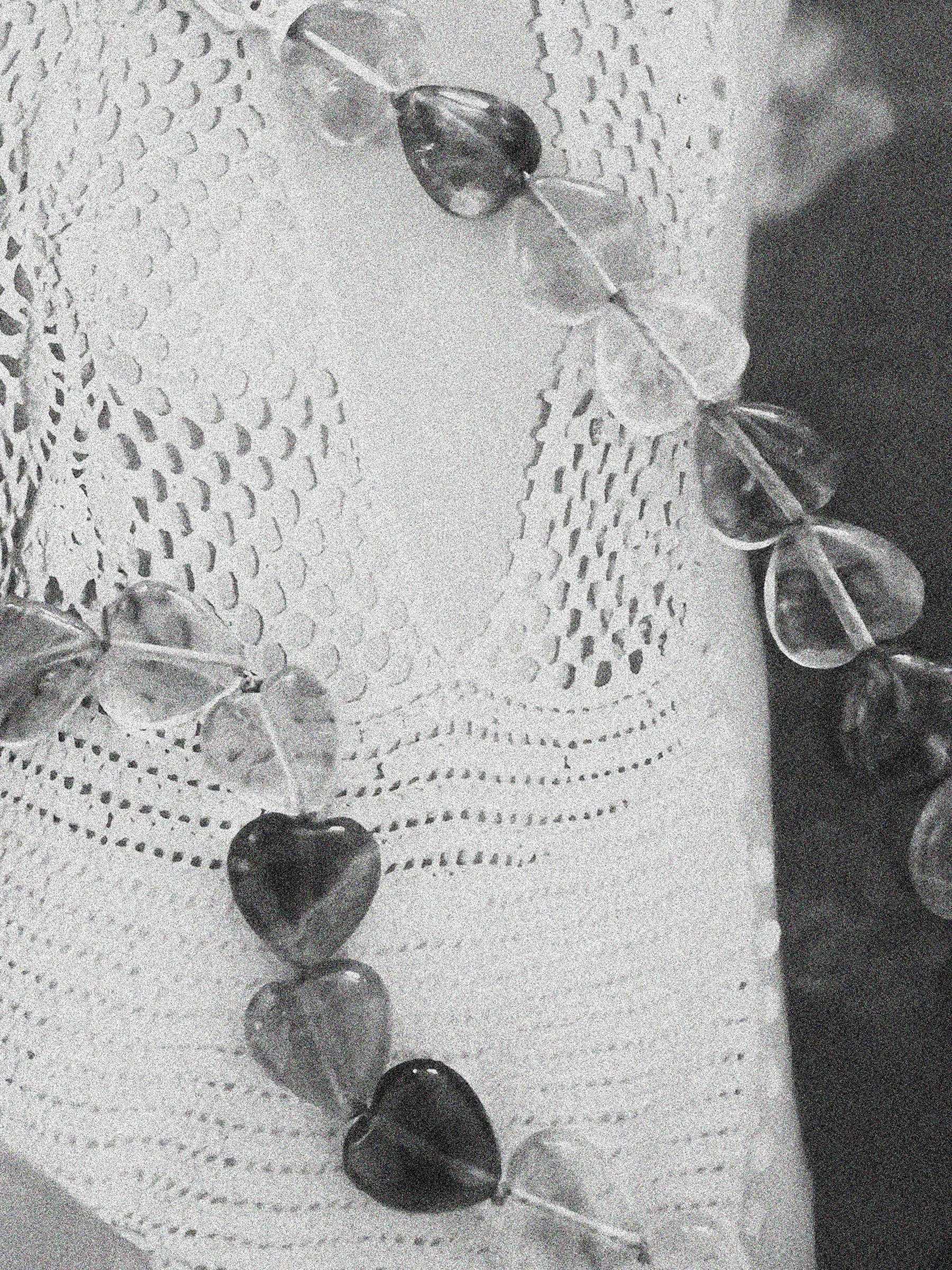 fluorite-heart-bead-necklace-close-up-1.jpg