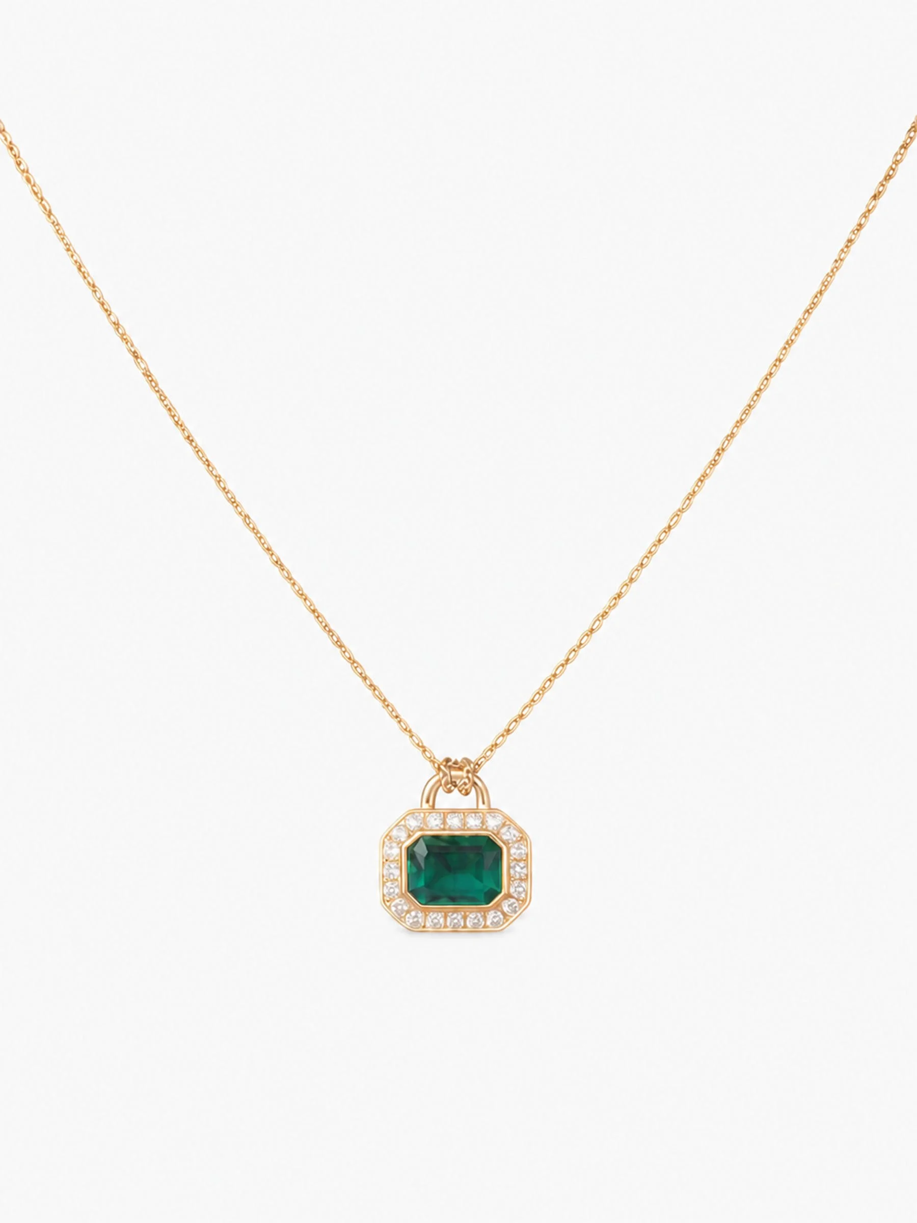 Emerald Pendant with Diamonds on ML Background.jpg