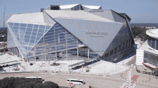 p-1-see-the-atlanta-falcons-kinetic-stadium-roof-close-for-the-first-time-1.gif