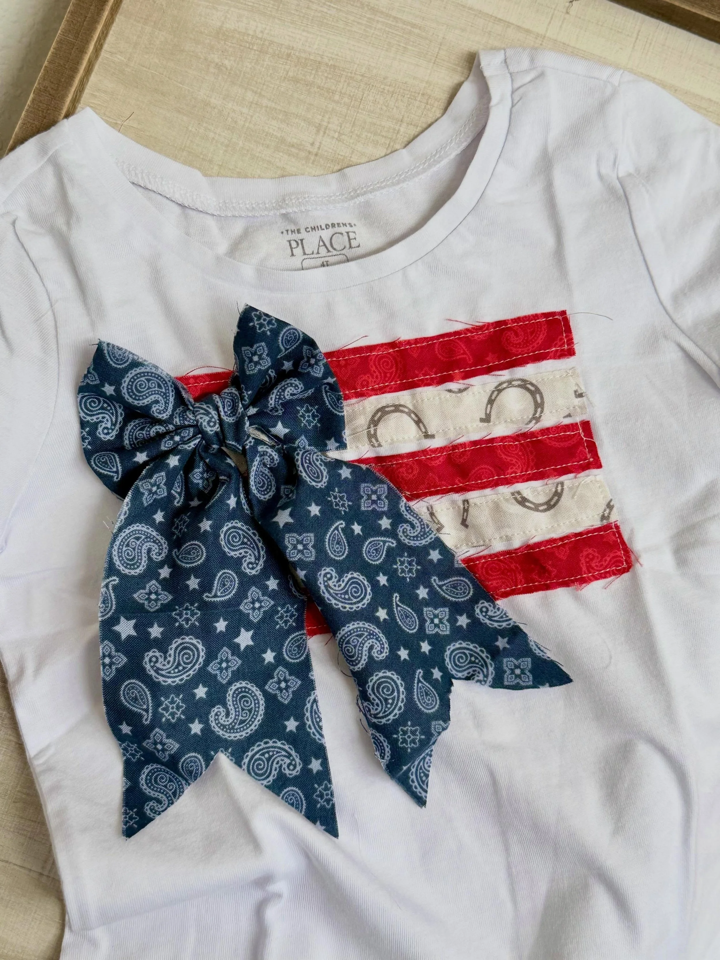 It&rsquo;s that time of the year. 🇺🇸 Check out our blog post to make your own Rustic Flag Shirt. Free pattern available from the link below: 

https://www.quiltincrazy.com/blog/rusticflagtshirtinstructions