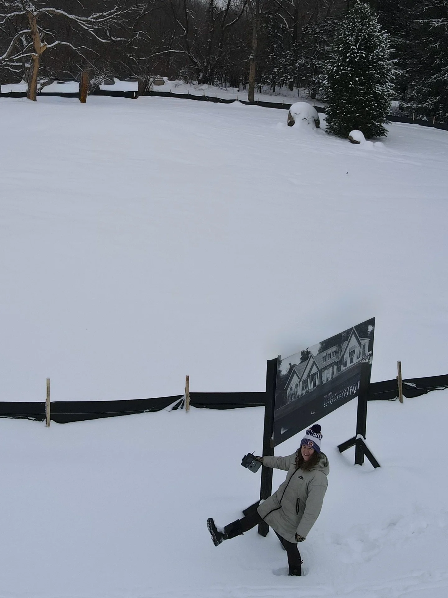 Dear Santa, socks. Wool ones. Please!!!? Love, a photographer who can&rsquo;t feel her feet&hellip; per ush