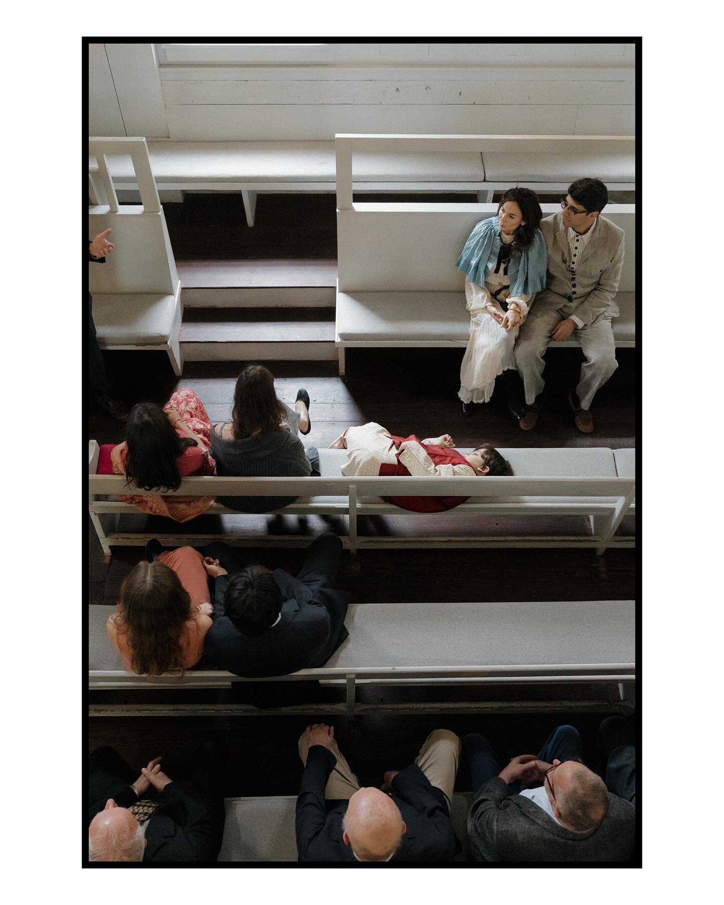 POV: you capture the recommitment of love, and all of it&rsquo;s wilderness, in a historic 300 year old Quaker Meeting house&hellip;..
.
.
Congratulations Luisa &amp; Rishi, who celebrated their recommitment ceremony after 30 years of being together,