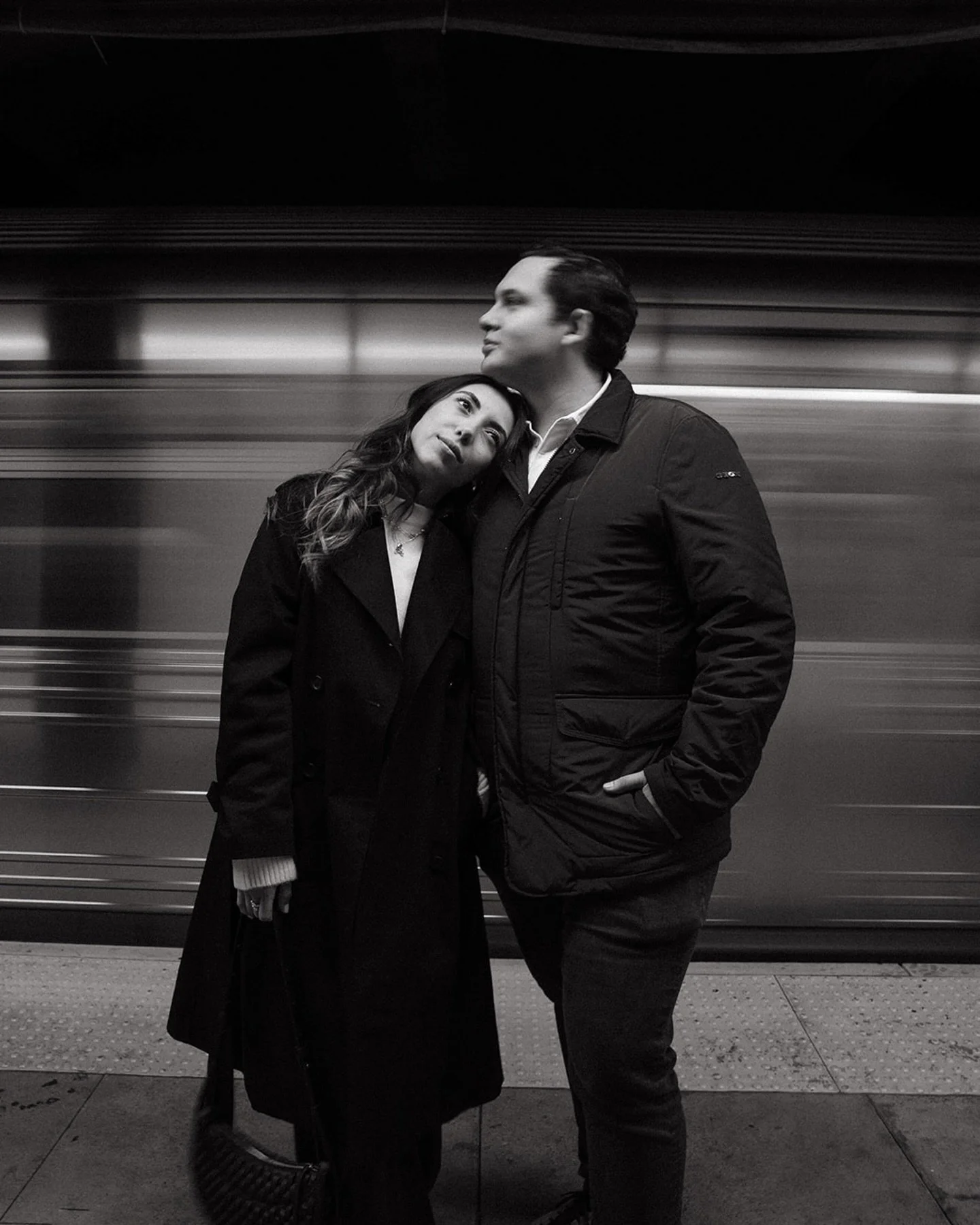 Love Story&hellip;. @marian.rojass &amp; @andresmarmog 
.
.
Because the world needs to feel our hearts beating ✨❣️
. 
.
.
#nycphotographer #authenticlove #nycphotographer #love