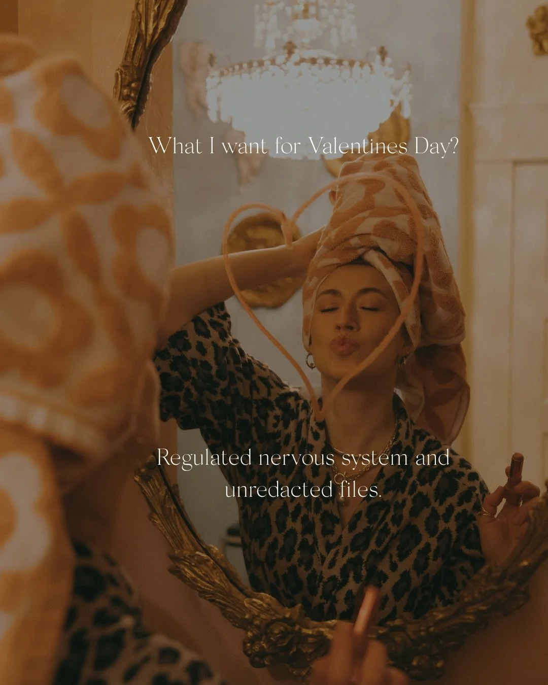 💌💄🔥
. 
.
.
Was going to post a sweet reel today about my experience at the incredible @heartshapedhotel (where all these cute photos were taken) &hellip; but too angry. 
.
So instead a lil Valentine 💌 wishes 
. 
.
Thank you @fit_blondie_mj for be