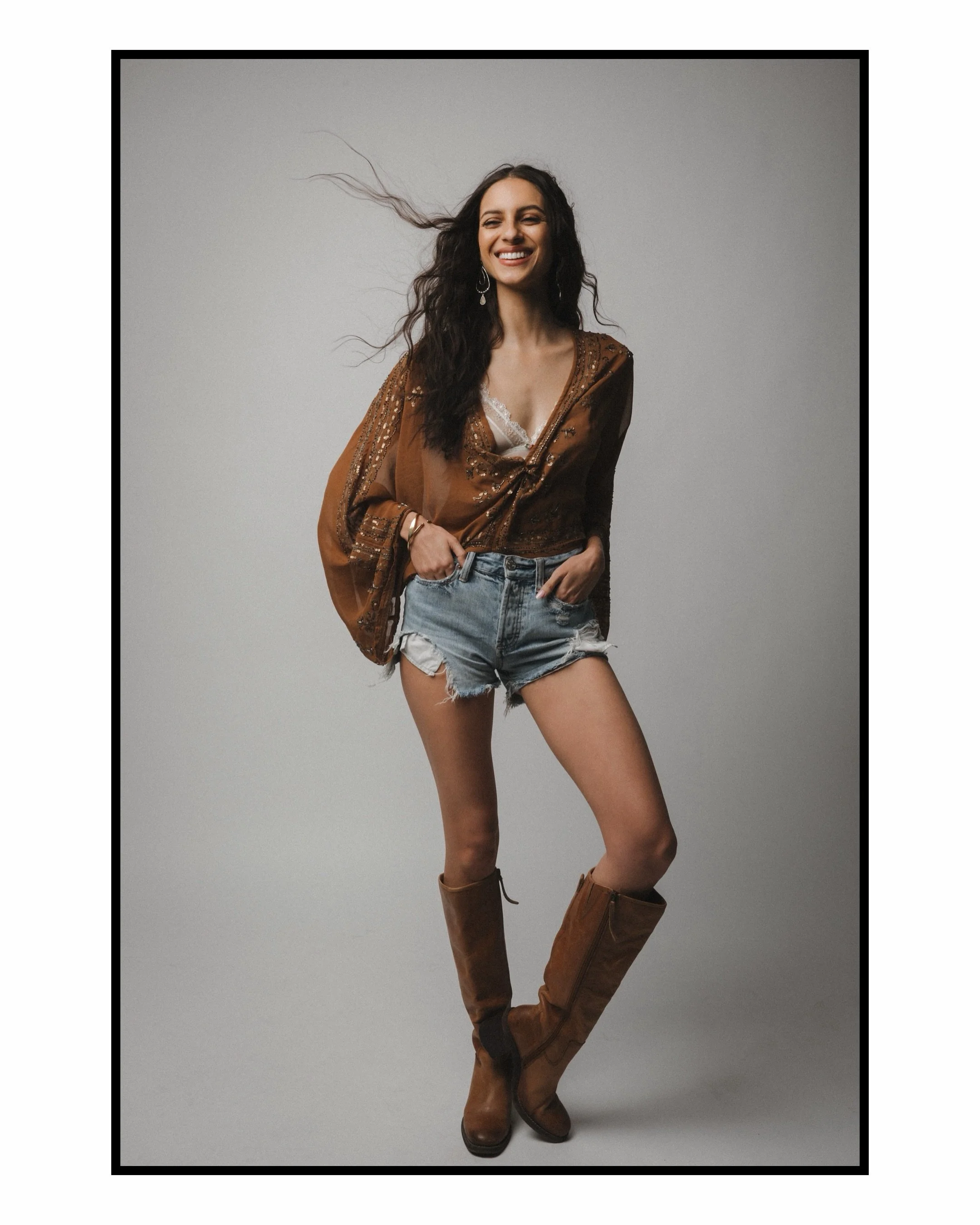 @myahsarwar x @freepeople 🪽🌾
.
.
I think my favorite part about this shoot is while Myah was dancing around I kept yelling &ldquo;Yes! Yes, you are a freeee person!!&rdquo; 
. 
Girl&hellip; nailed it. 
.
You are freeee 🪽and completely gorgeous 
.
