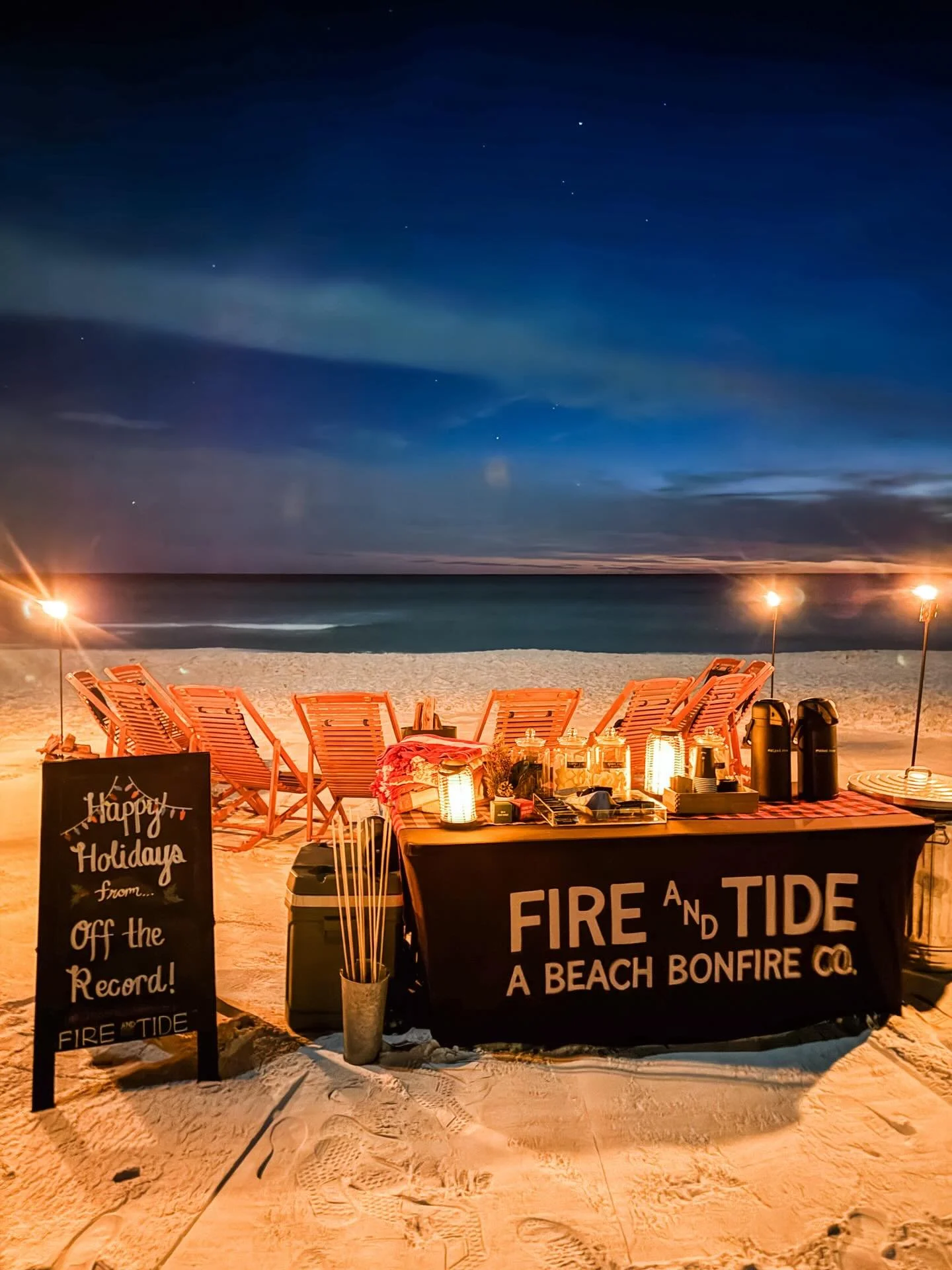 Christmas time isn&rsquo;t over yet! 🎄We&rsquo;ve had so much fun creating these extra special evenings with &ldquo;CHRISTMAS AT THE BEACH&rdquo; bonfires for you all! Complete with plenty of s&rsquo;mores and roasting marshmallows, Christmas music,