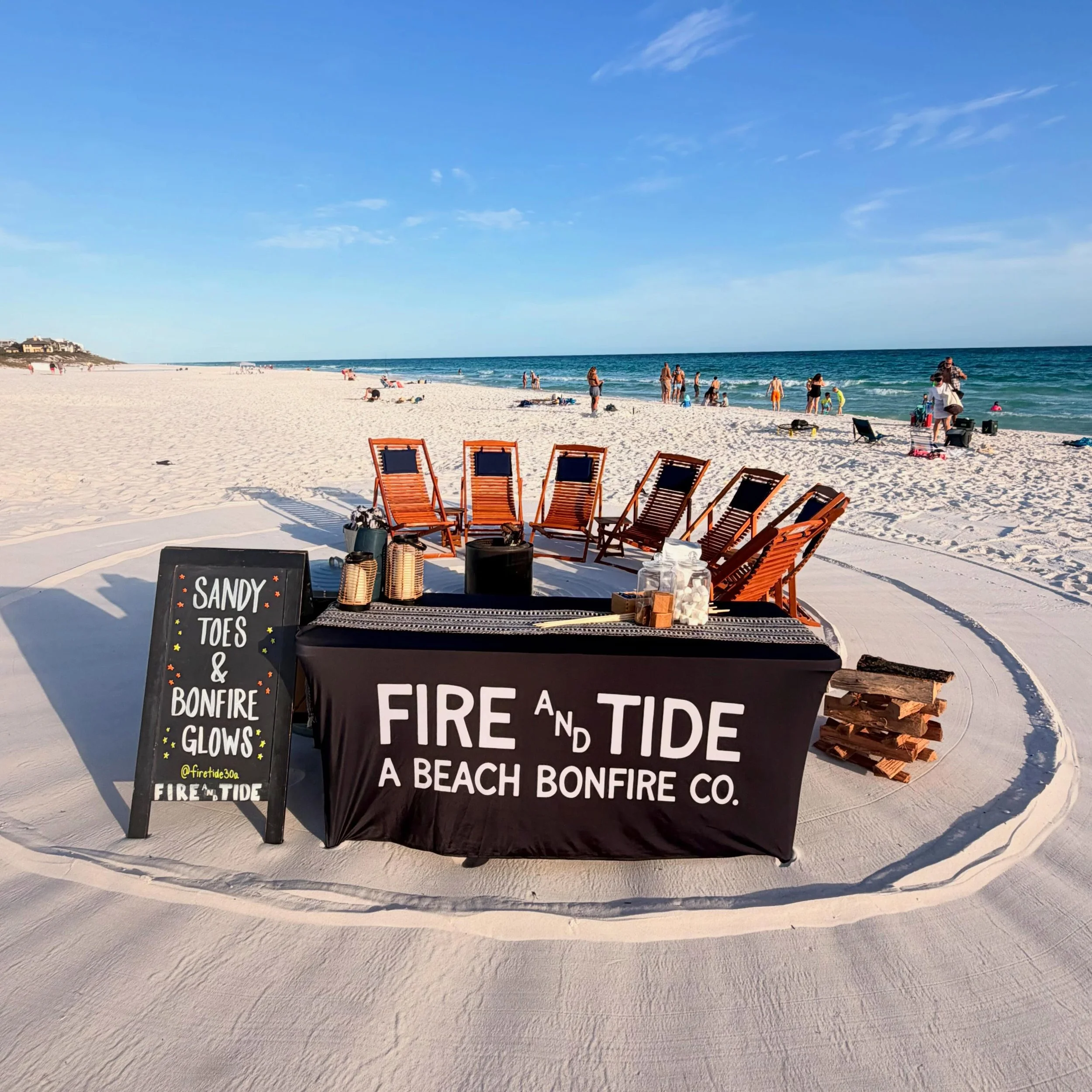 Who&rsquo;s ready for some sandy toes and bonfire glows?! We are! ✨ ✨ #beachbonfire30a #30a #beachnights #familyvacation #solostove