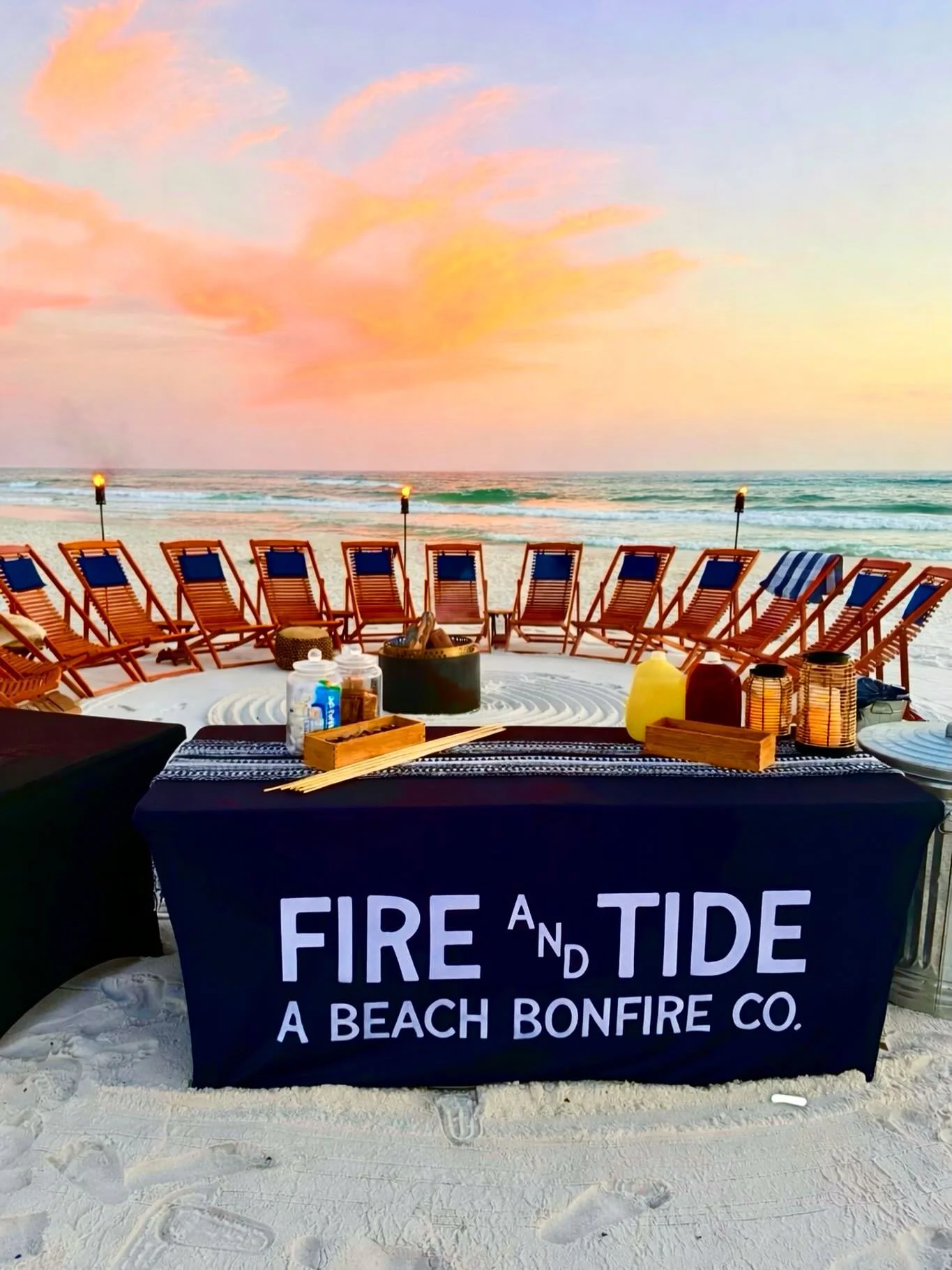 Gooey s&rsquo;mores and sherbet skies 🍫 🔥 🌅