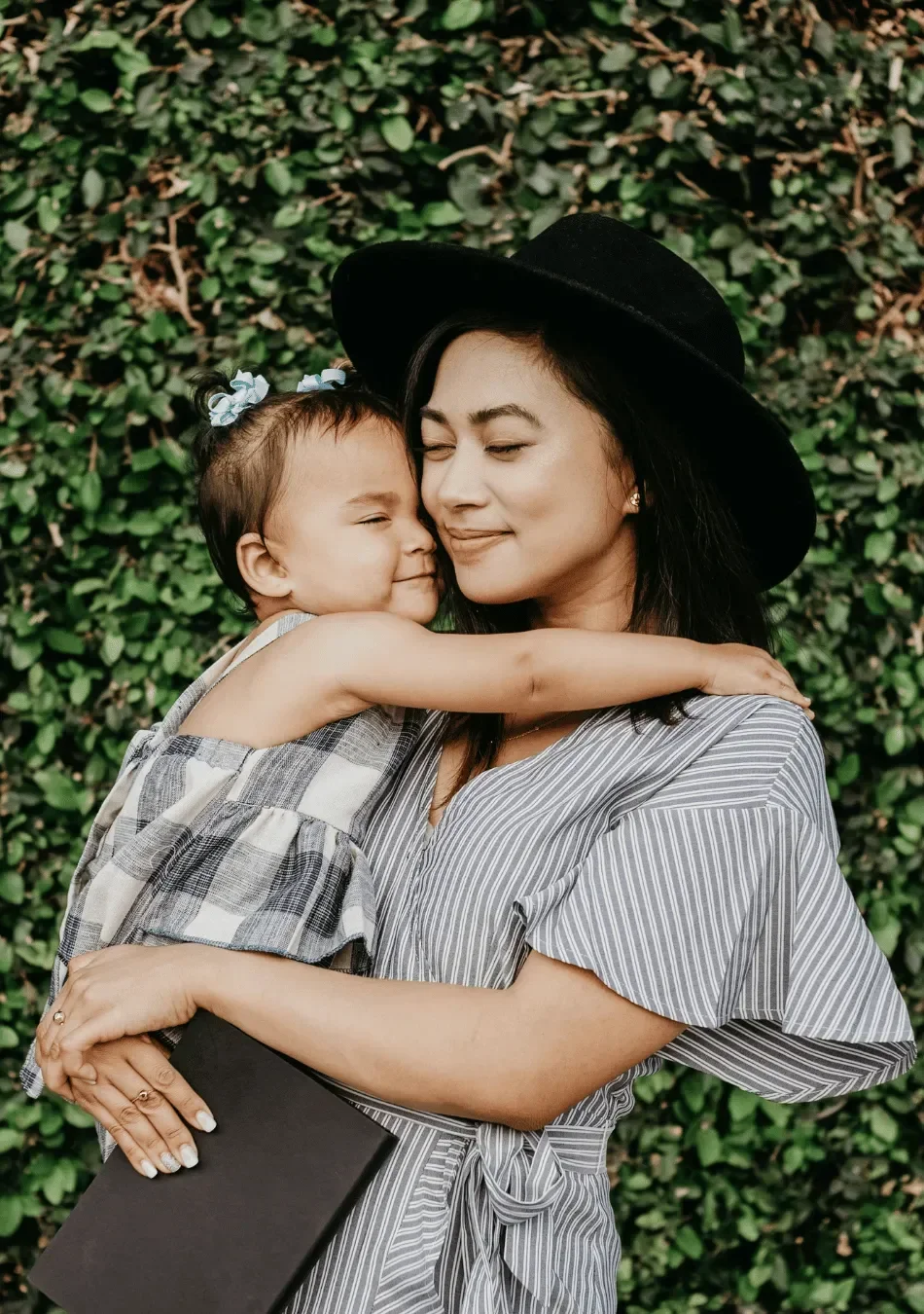 8 Tips to Be a Better Mom in 2026