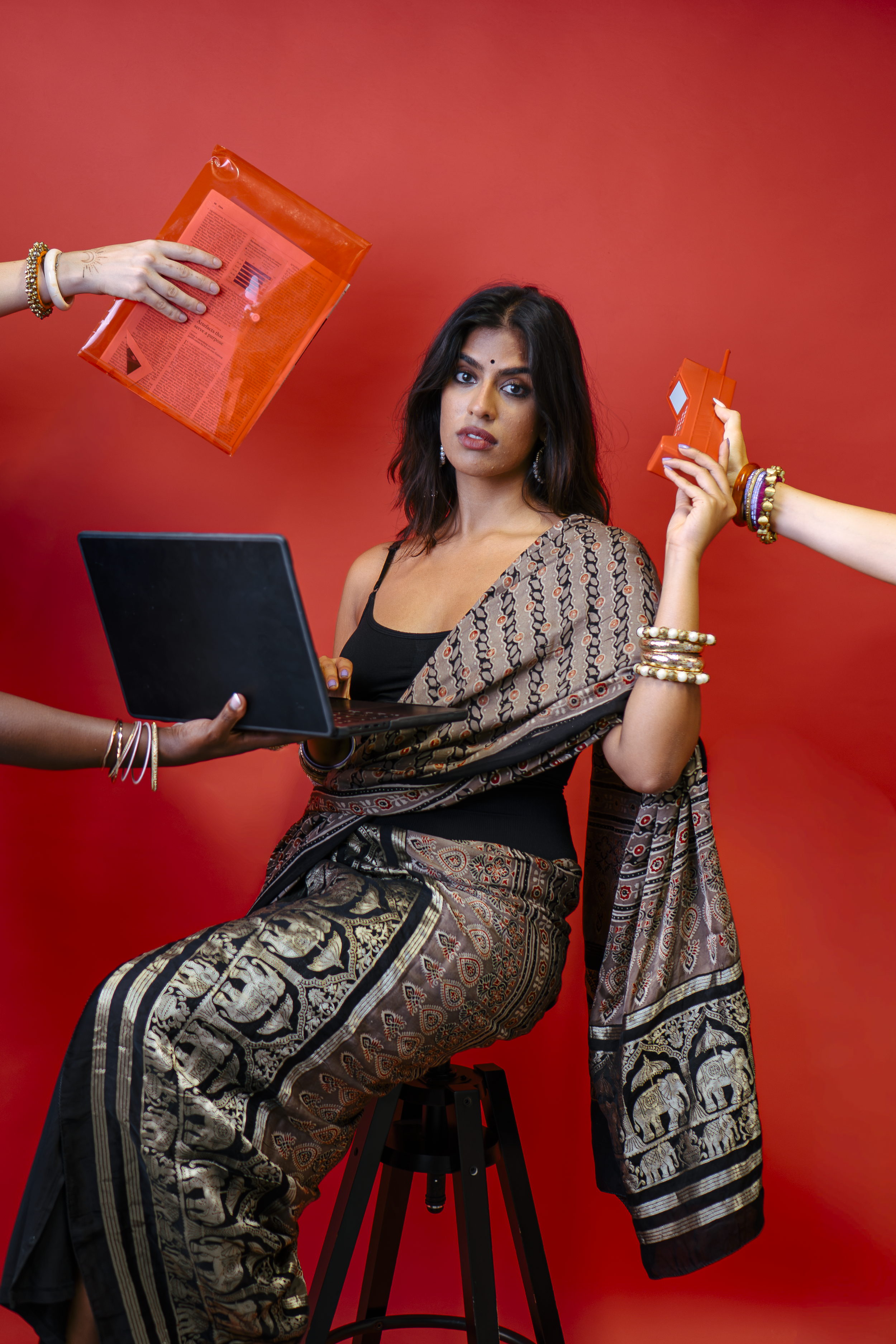 Maahika-3.png