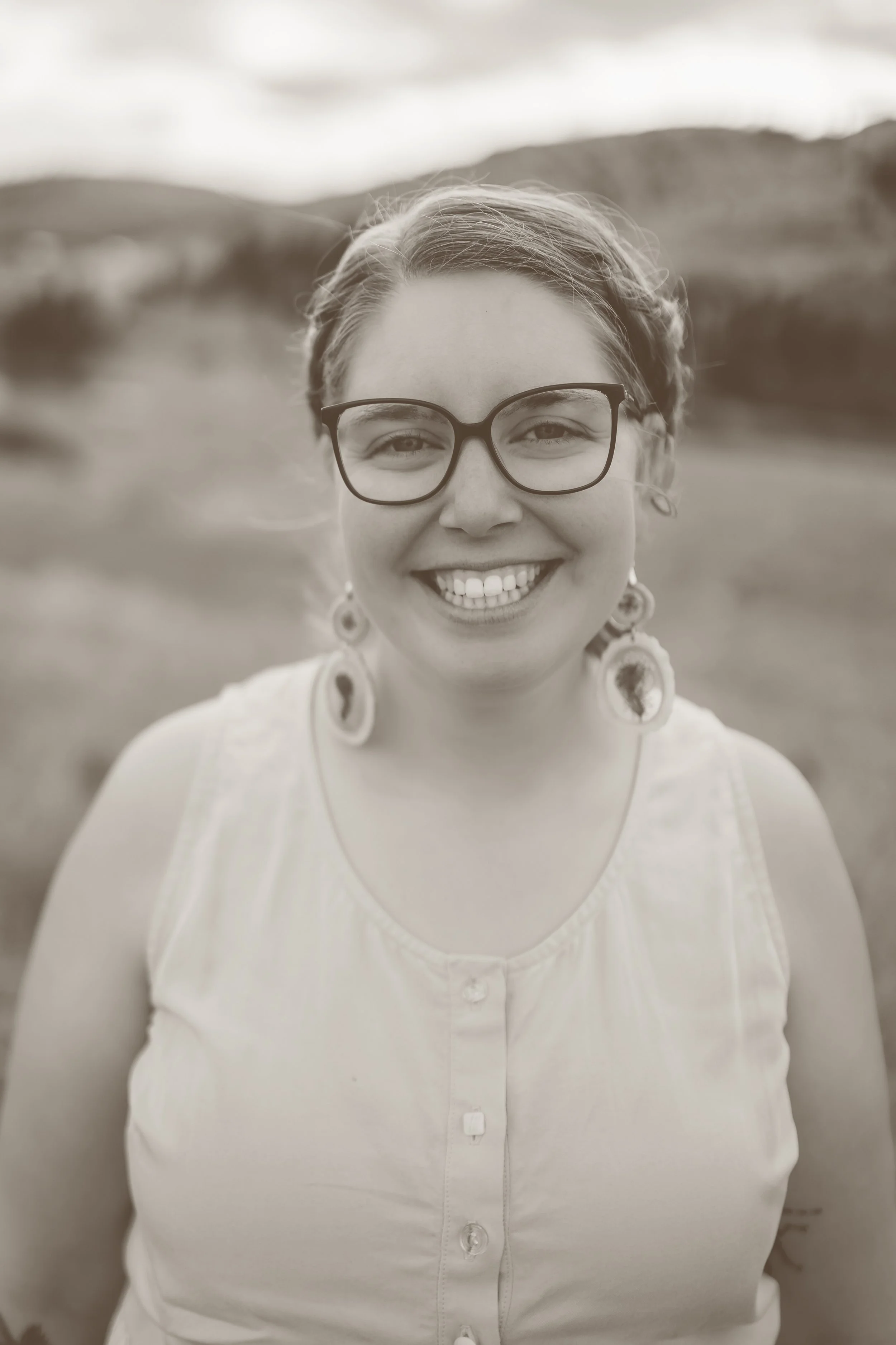 Hannah Parent Duotone.jpg