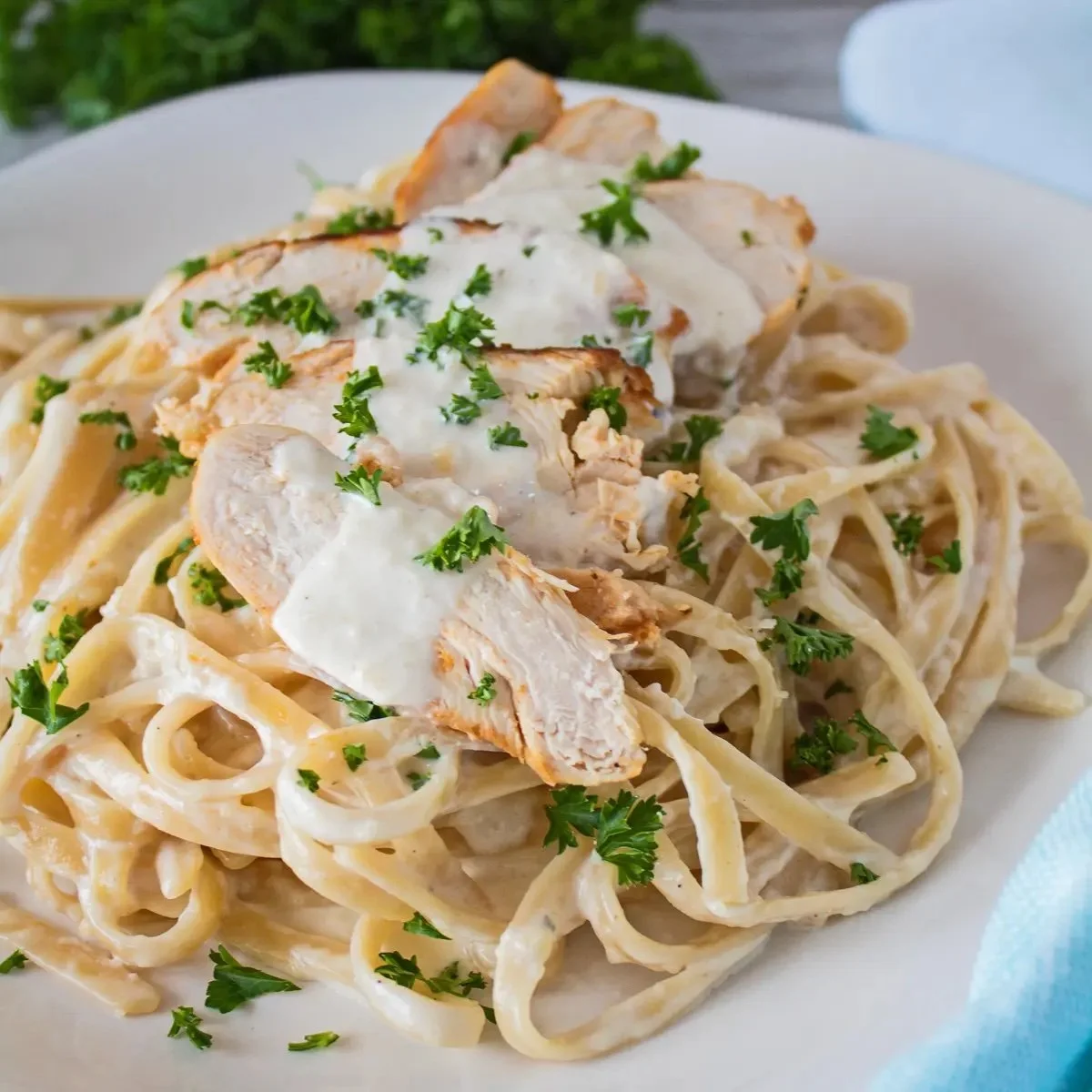 Fettucine-Alfredo-lg.jpg