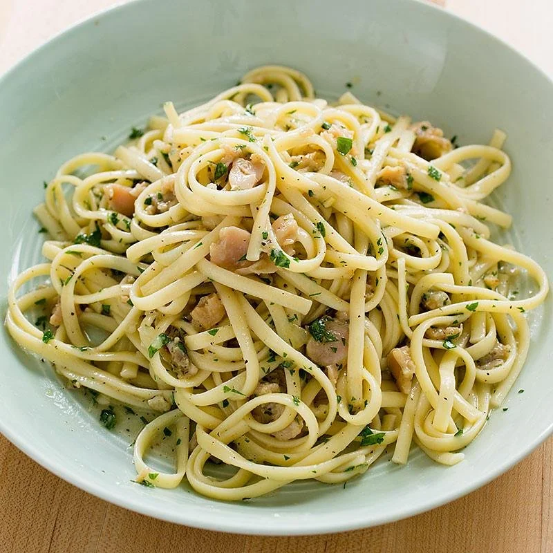 linguine-with-clam-sauce.jpg