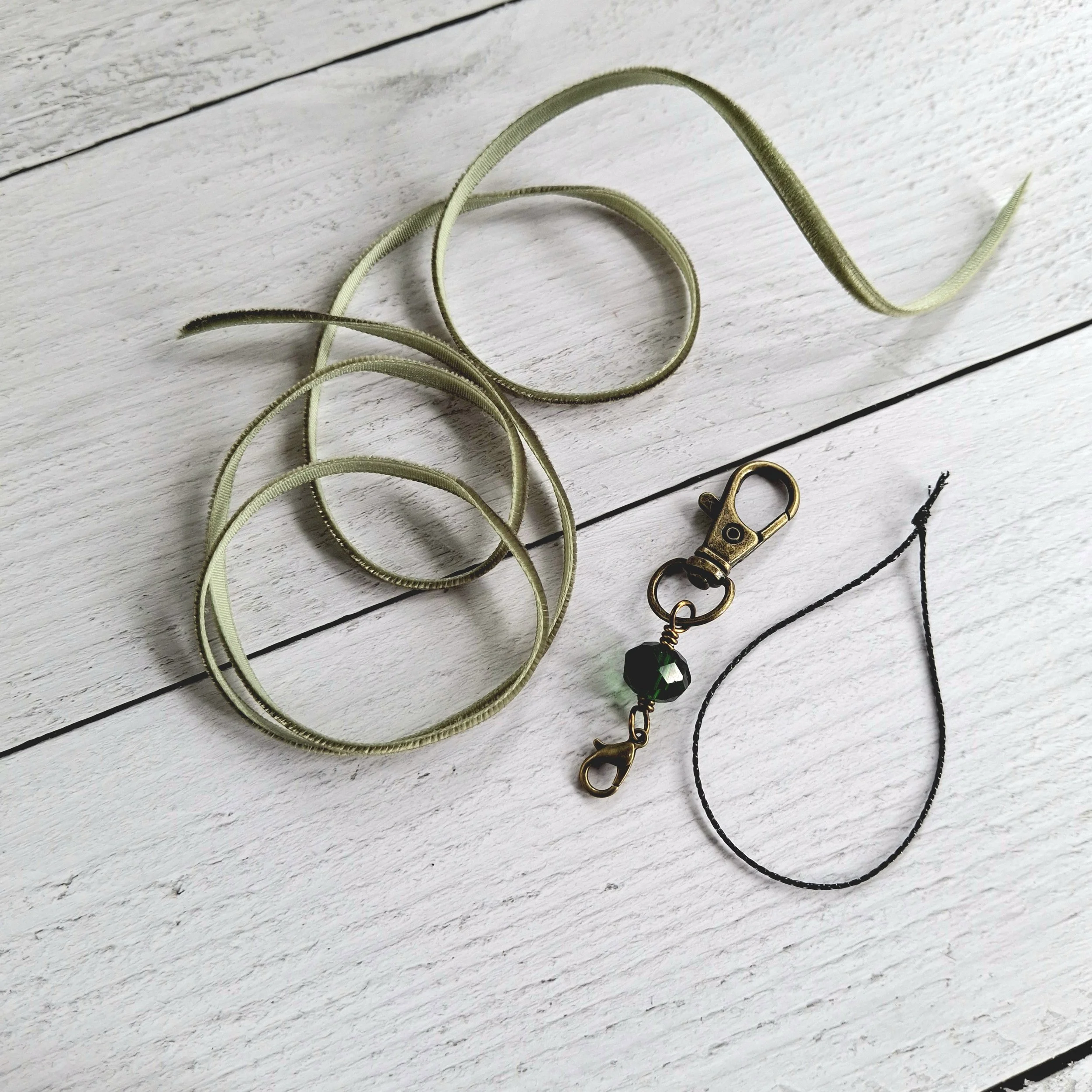 Green Bronze Clip.jpg