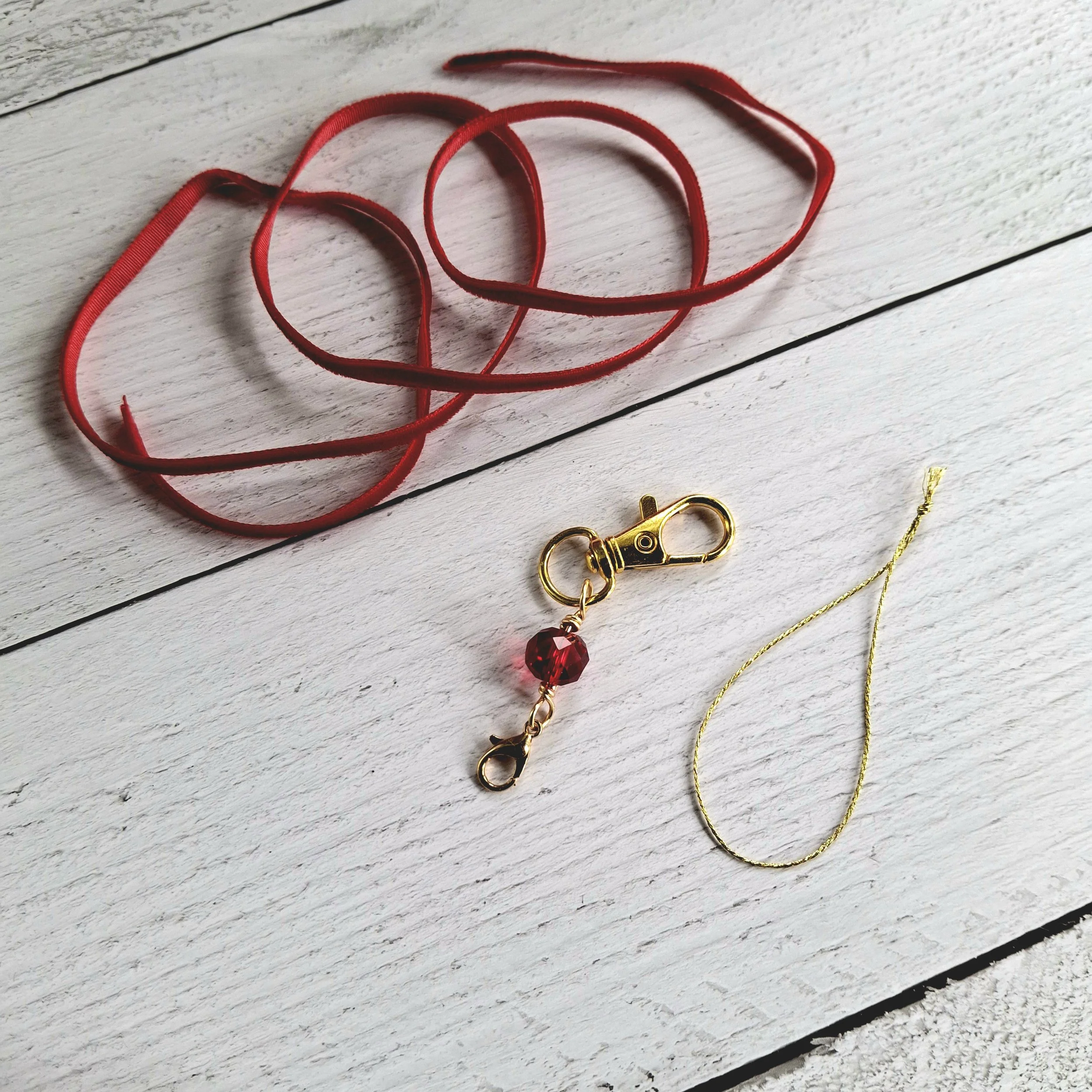 Red Clip.jpg