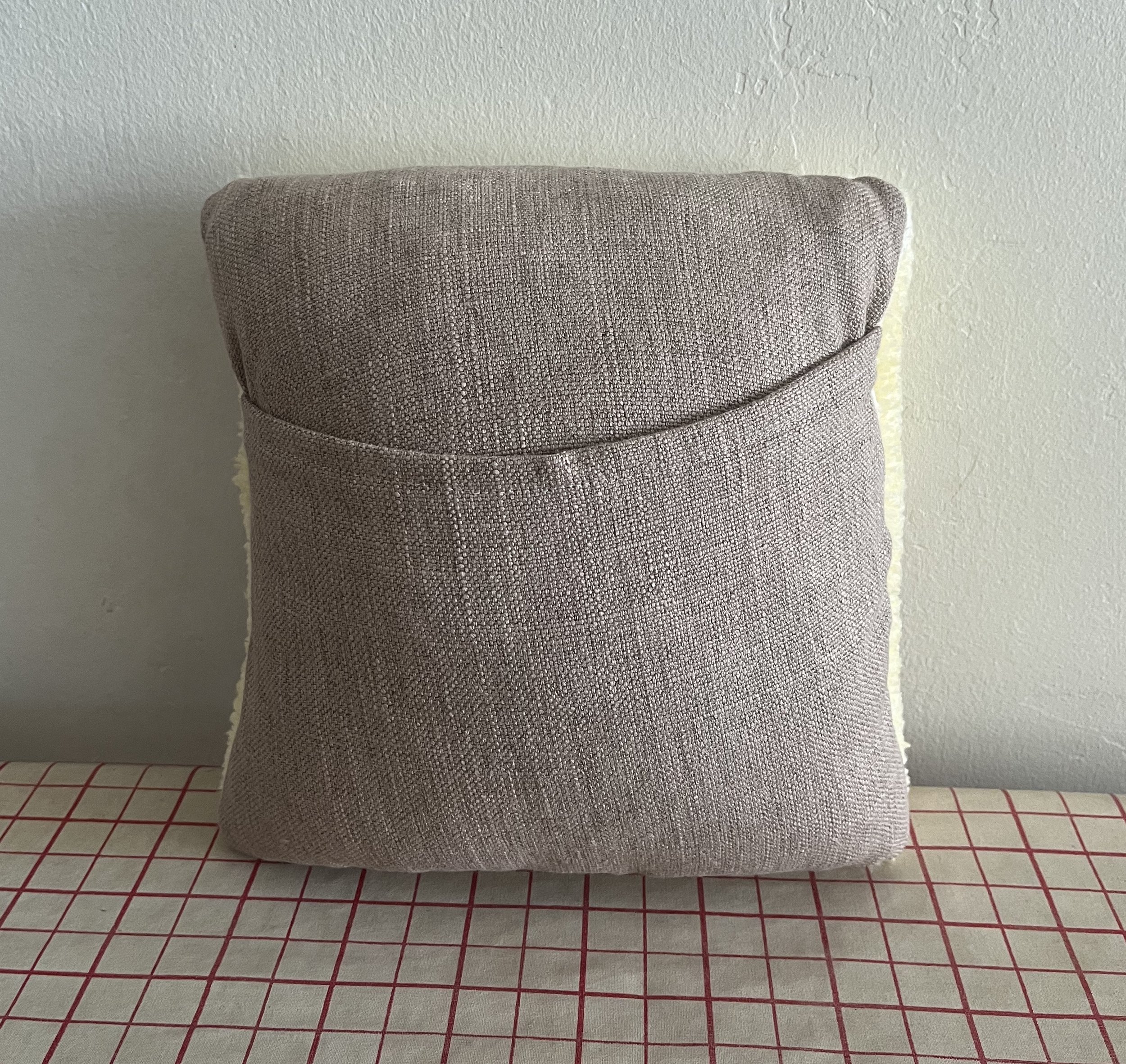 Blueberries pillow back.jpg