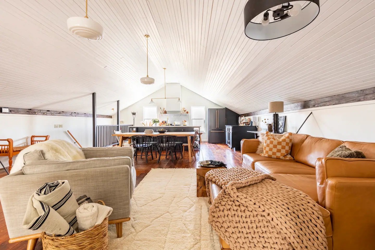 a8db870b-f603-467f-b107-700ffdc75e13 copy (1).jpg