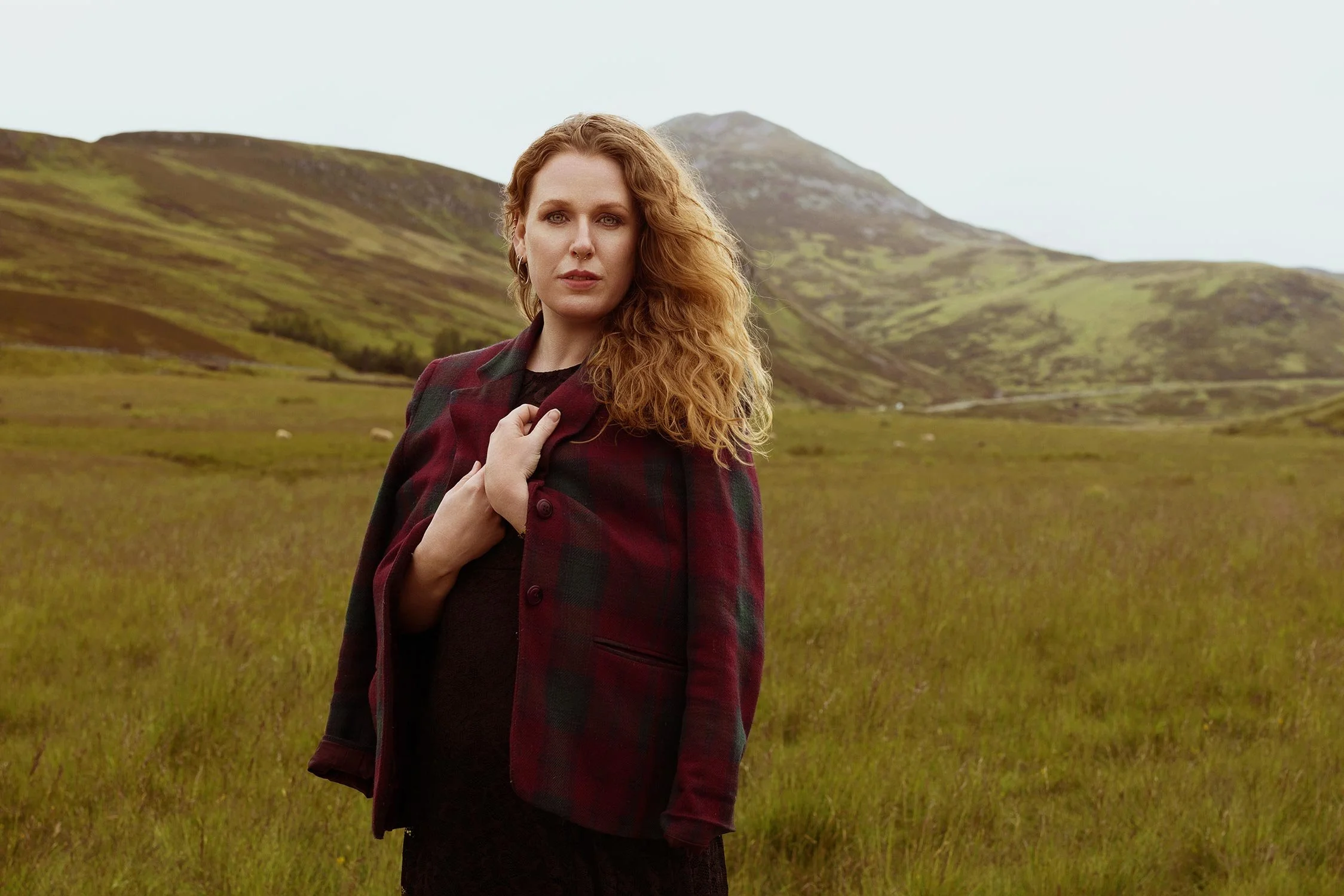 scottish-higlands-woman-portrait-lindsey-tartan-blazer.jpg