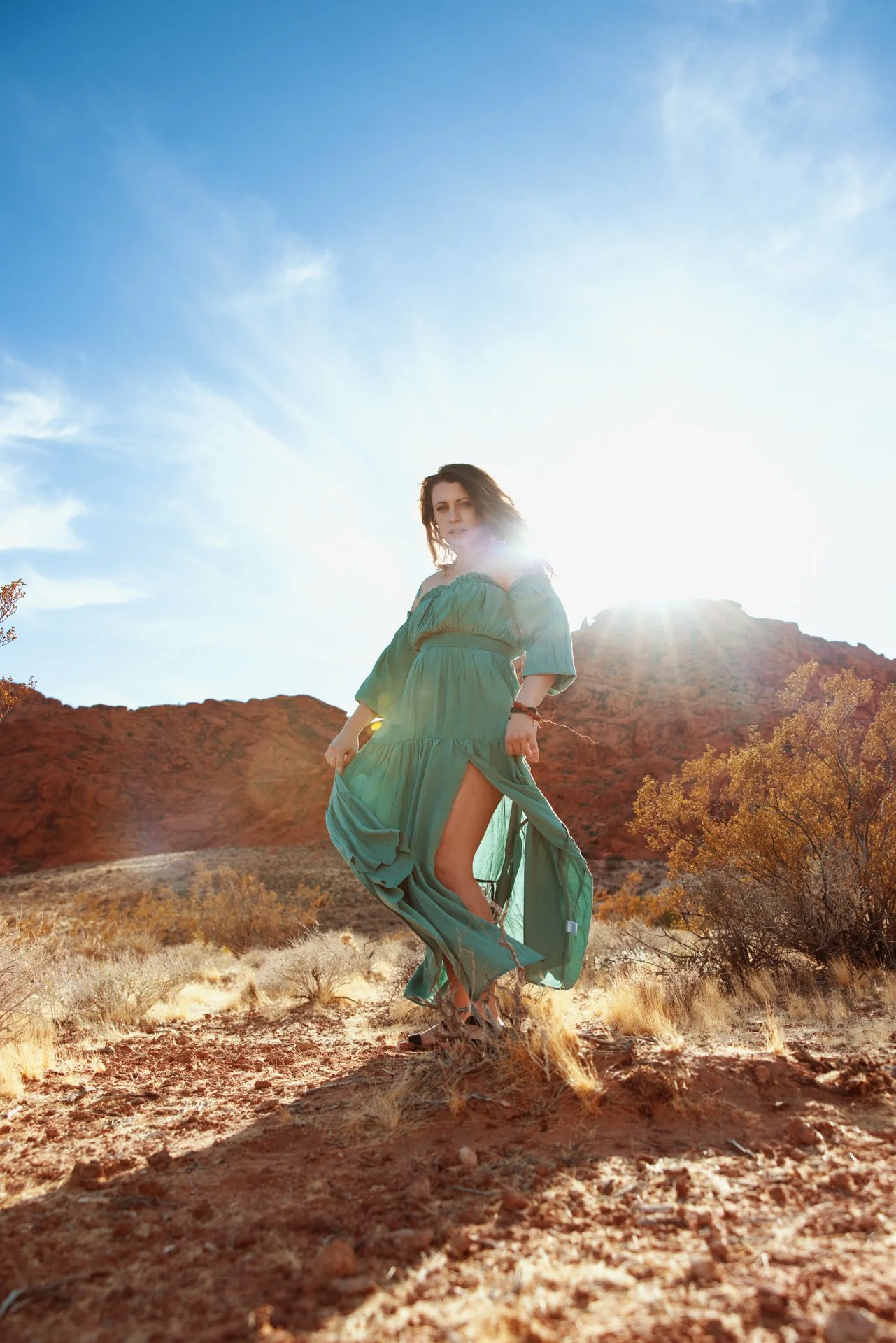 desert-portrait-sun-woman-green-dress.jpg