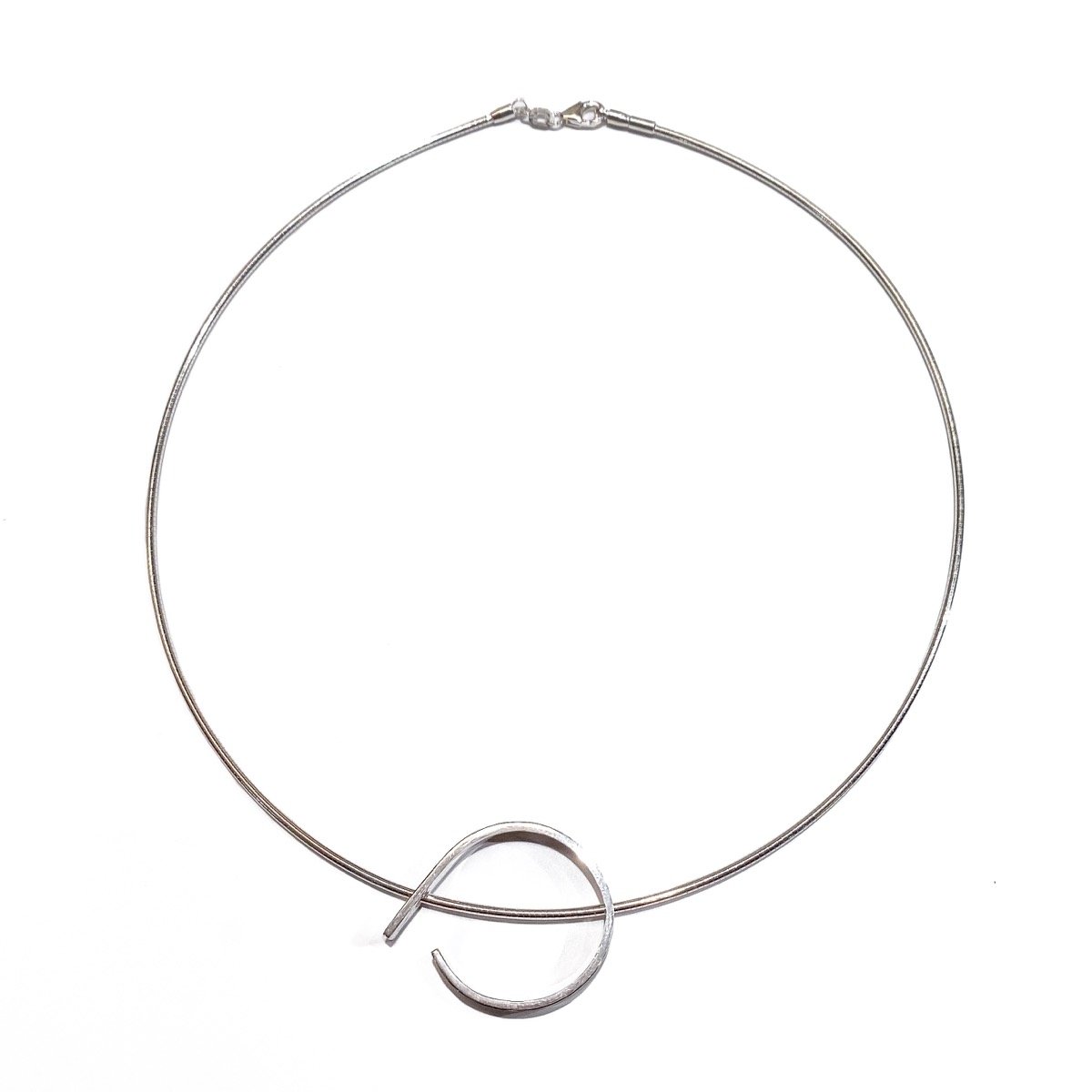 awmw small asym choker.jpg