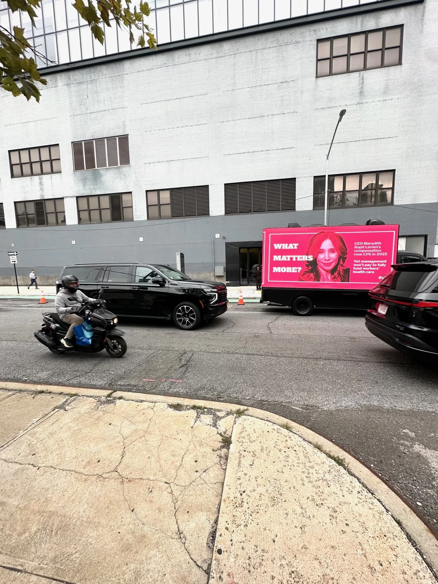Mobile Billboard Trucks in New York | 65,000 Impressions in 8 Hours