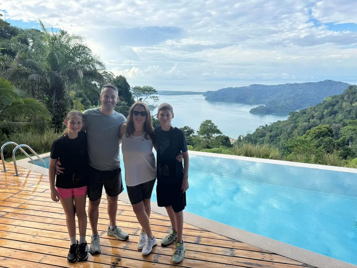 Our wonderful travelers enjoying a great family Costa Rican adventure.  The beautiful luxurious @cielolodge nestled in the rainforest and next to Osa Peninsula! So much to explore in the area!
#happyclients #costaricatravel #puravida #travelwithus