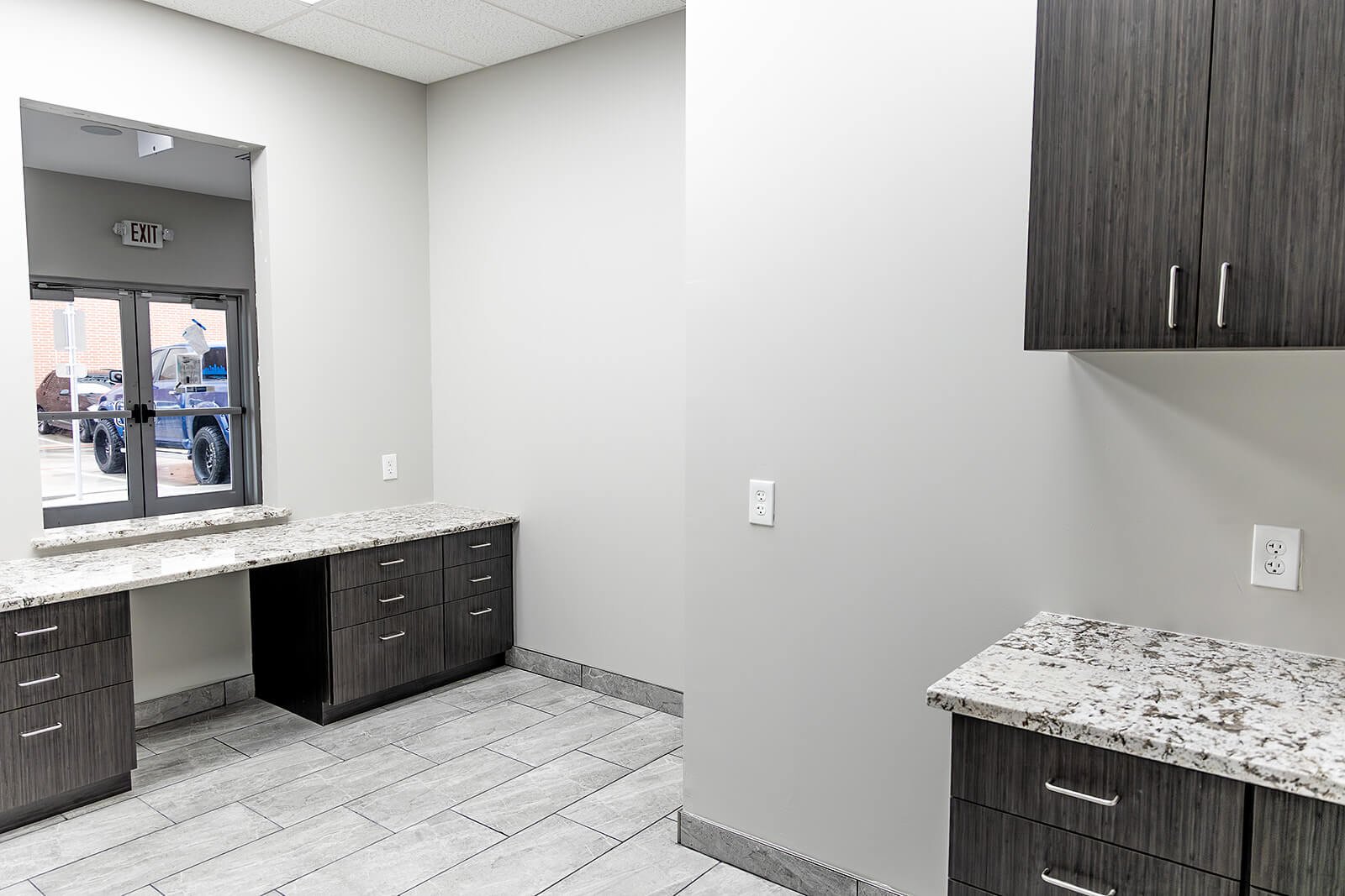 elik-dialysis-center-garland-texas-segura-construction-group (7).jpg