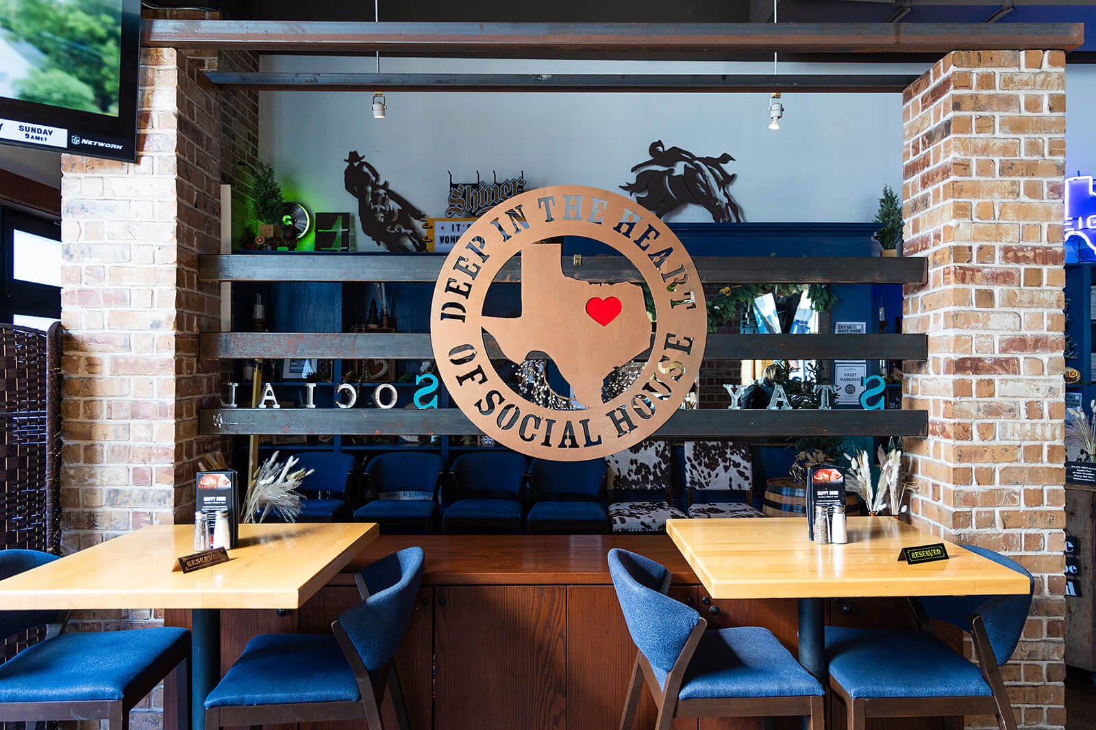 Social-House-Arlington-Fort-Worth-Texas-Segura-Construction-Group-LLC-Buildout-Finishout.jpg