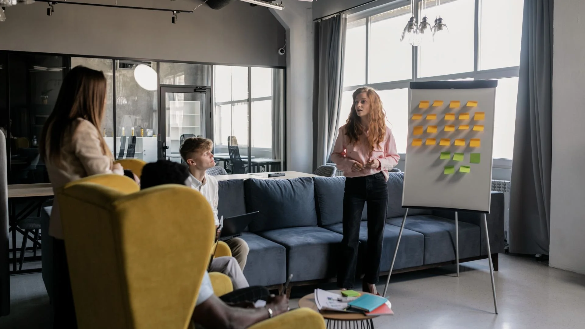 How to Stop Micromanaging: A Guide for Leaders Who Want to Let Go