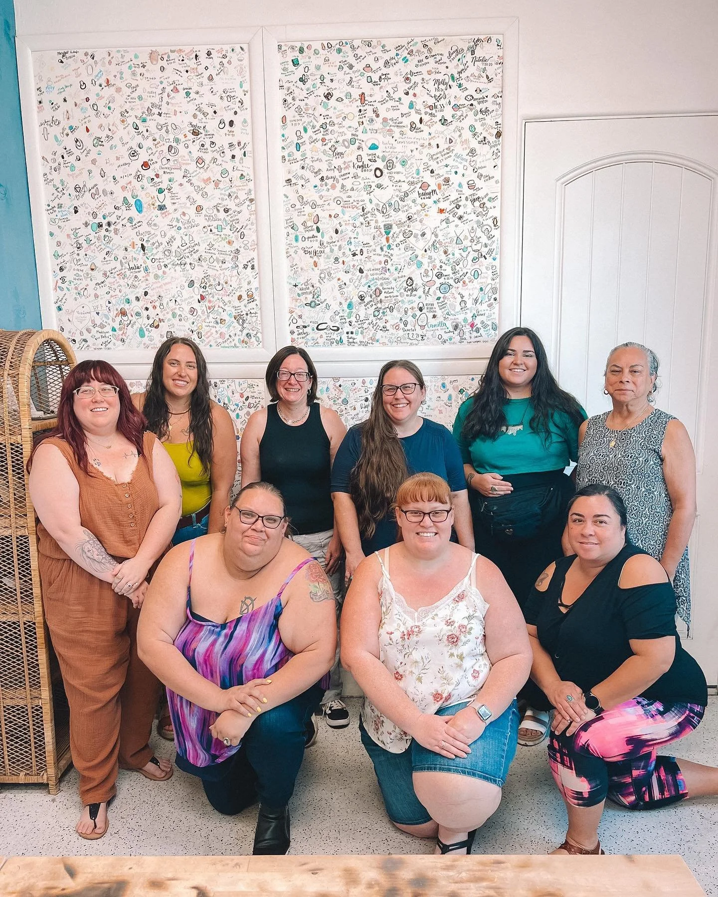 Had such a blast making our own custom rings with @gemaddictworkshop 💍

#wildishwomen #wildishwomenaz #findyourazgirlgang #girlganggoals