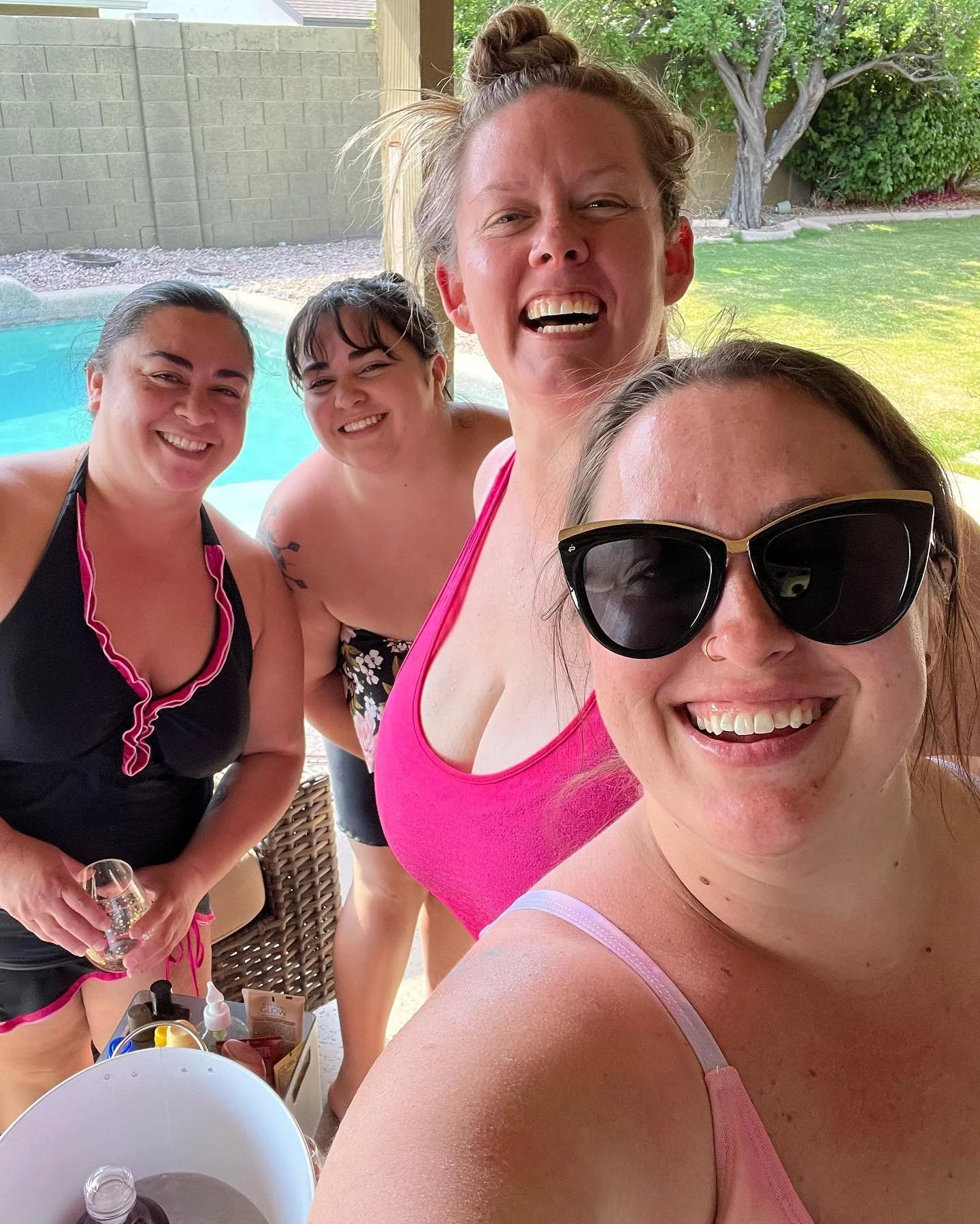 Brunch &amp; Pool Party Event! 🥂

#WildishWomen #wildishwomenaz