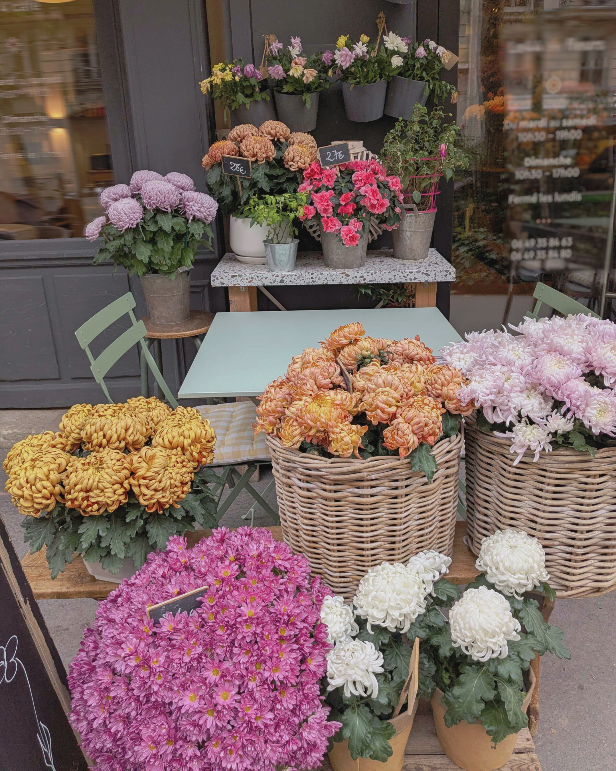 Lit &amp; Bloom Book Market