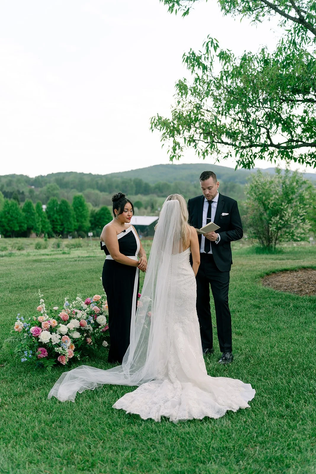 Kerry_Dan_TheMarketatGrelen_charlottesvillevirginia_wedding_photographer_thelehmancollective-04908.jpg