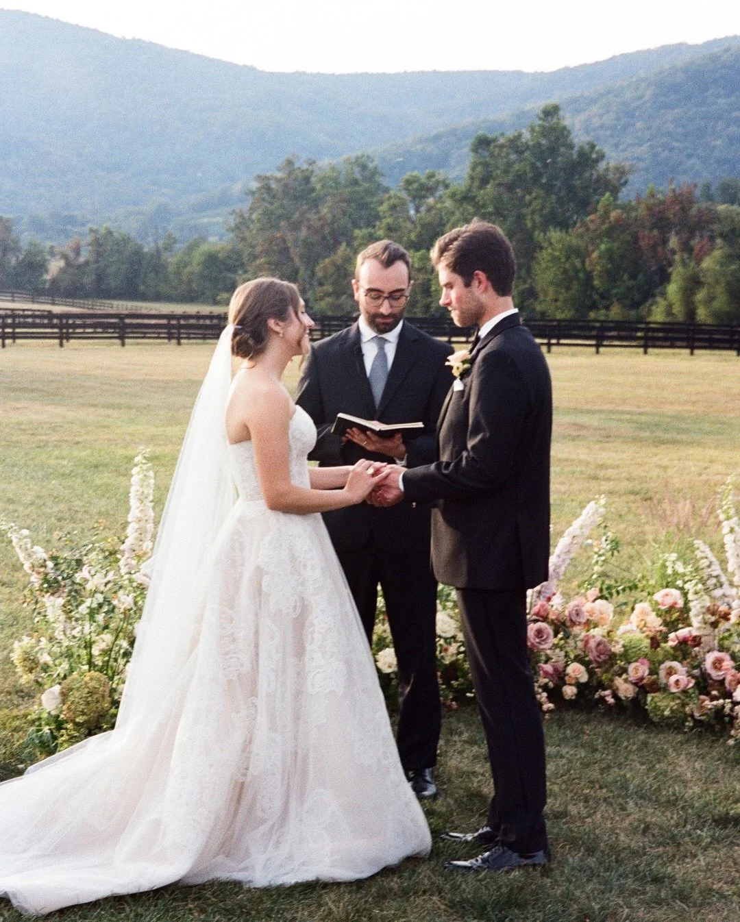 Jacob &amp; Katherine&rsquo;s September day on a mix of digital &amp; film.

Venue: @kingfamilyvineyards 
Catering &amp; coordination: @thelocalcatering 
Florist: @_flowerpalette 
Hair: @braidfreeordye 
Makeup:
@houseofbeautyxbridalbar
DJ:  @tlcenter
