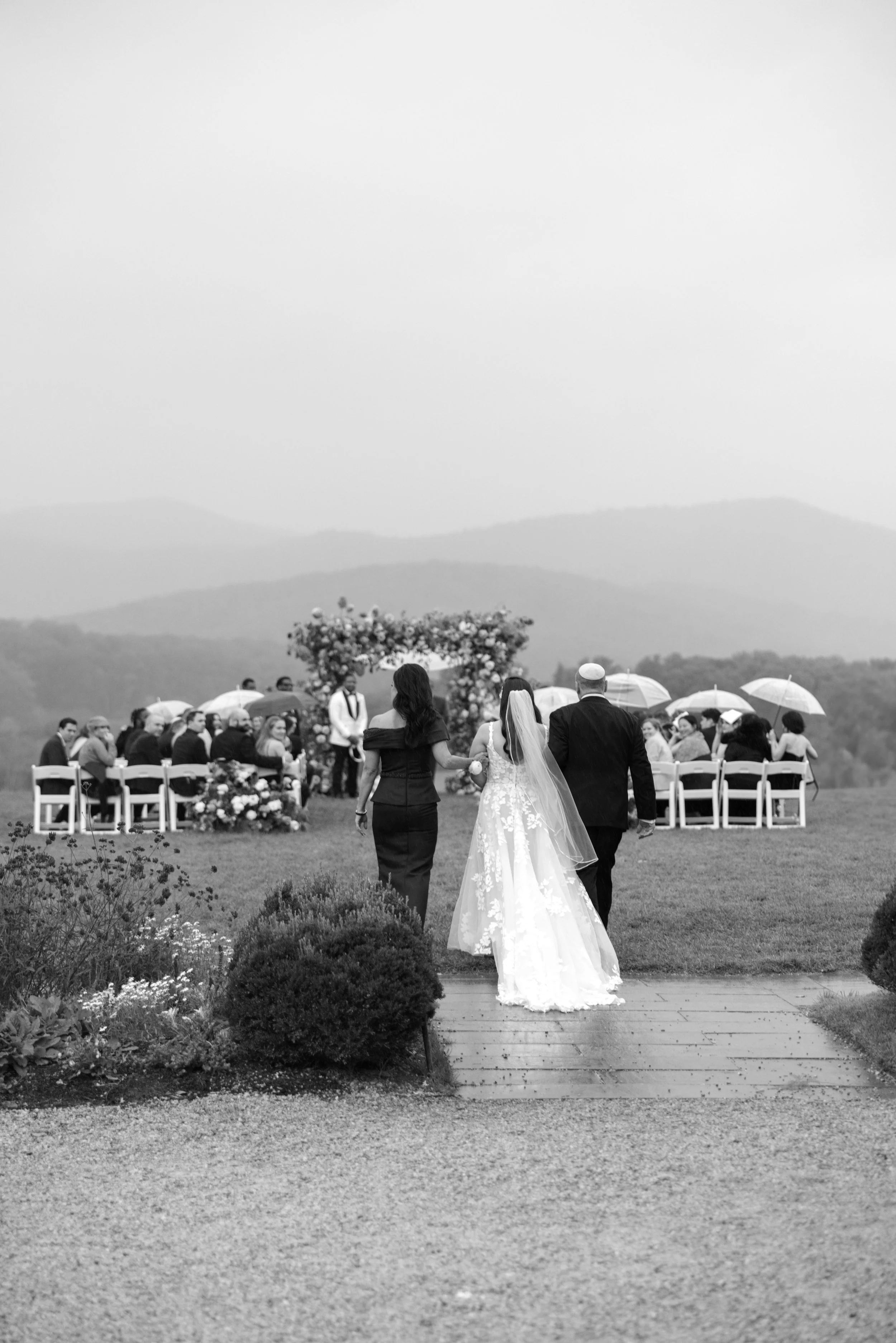 Jessica_Kyle_pippinhill_charlottesvillevirginia_wedding_photographer_thelehmancollective-5156.jpg