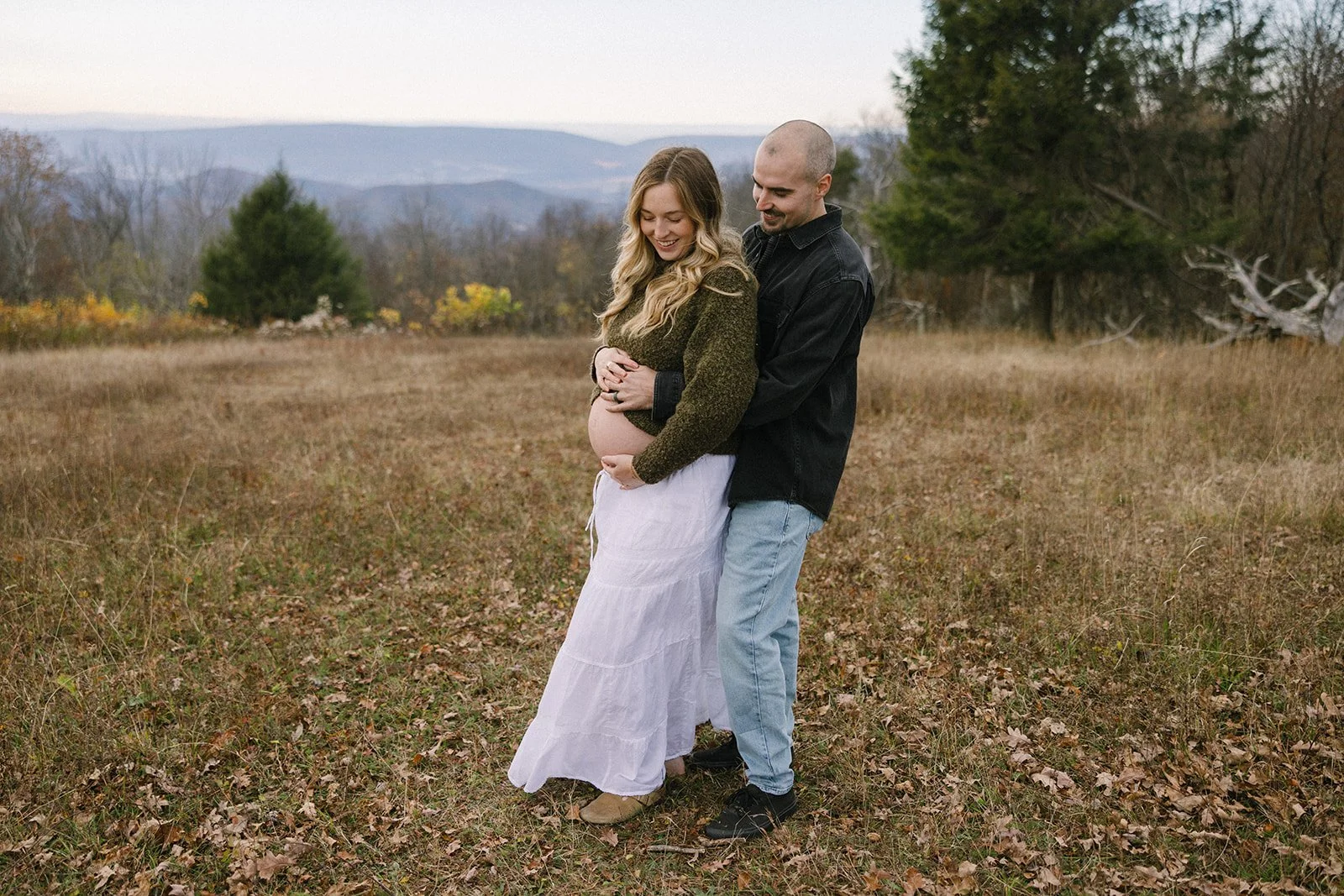 Lawson_maternity_charlottesvillevirginia_wedding_photographer_thelehmancollective-4632.jpg