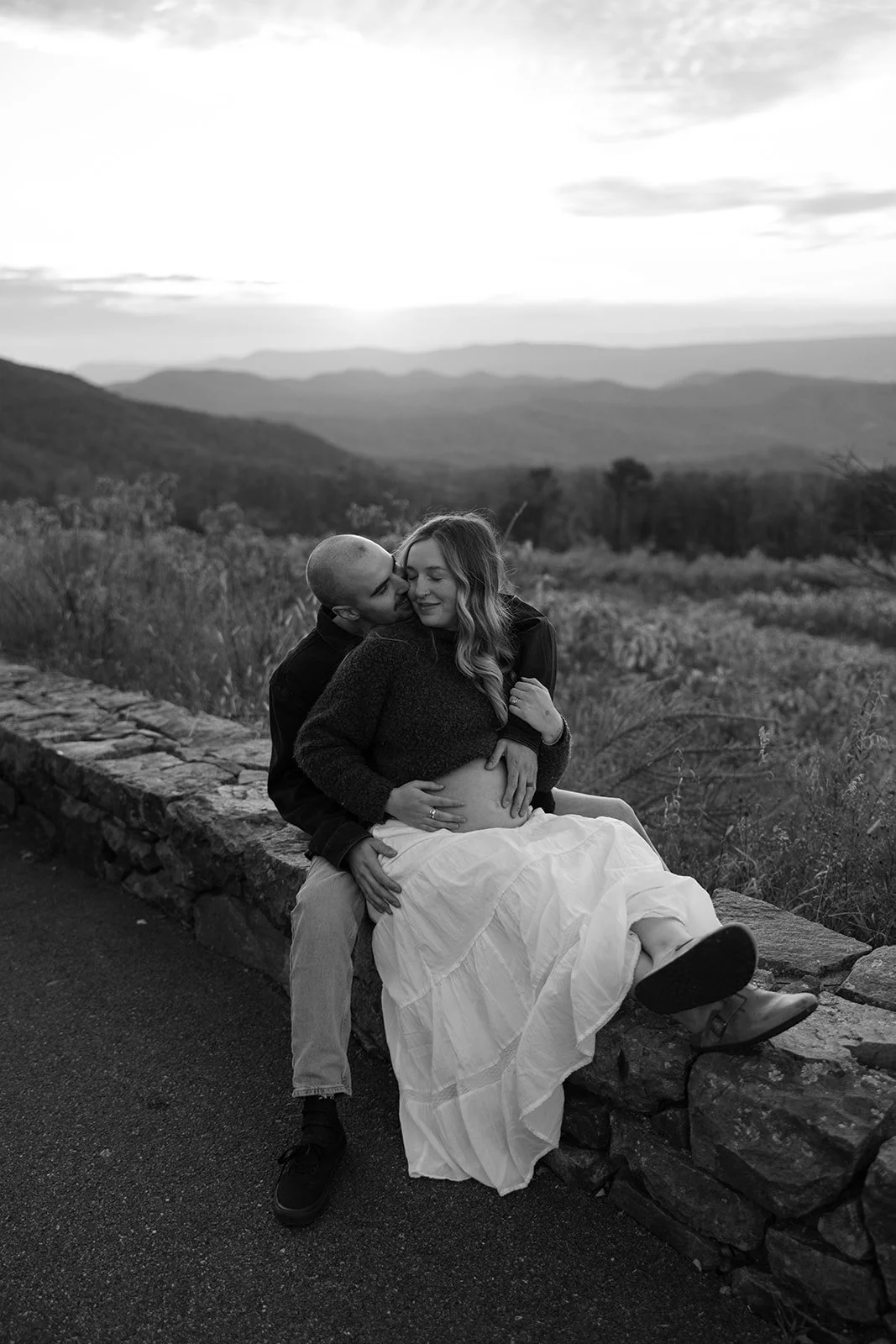 Lawson_maternity_charlottesvillevirginia_wedding_photographer_thelehmancollective-5064.jpg